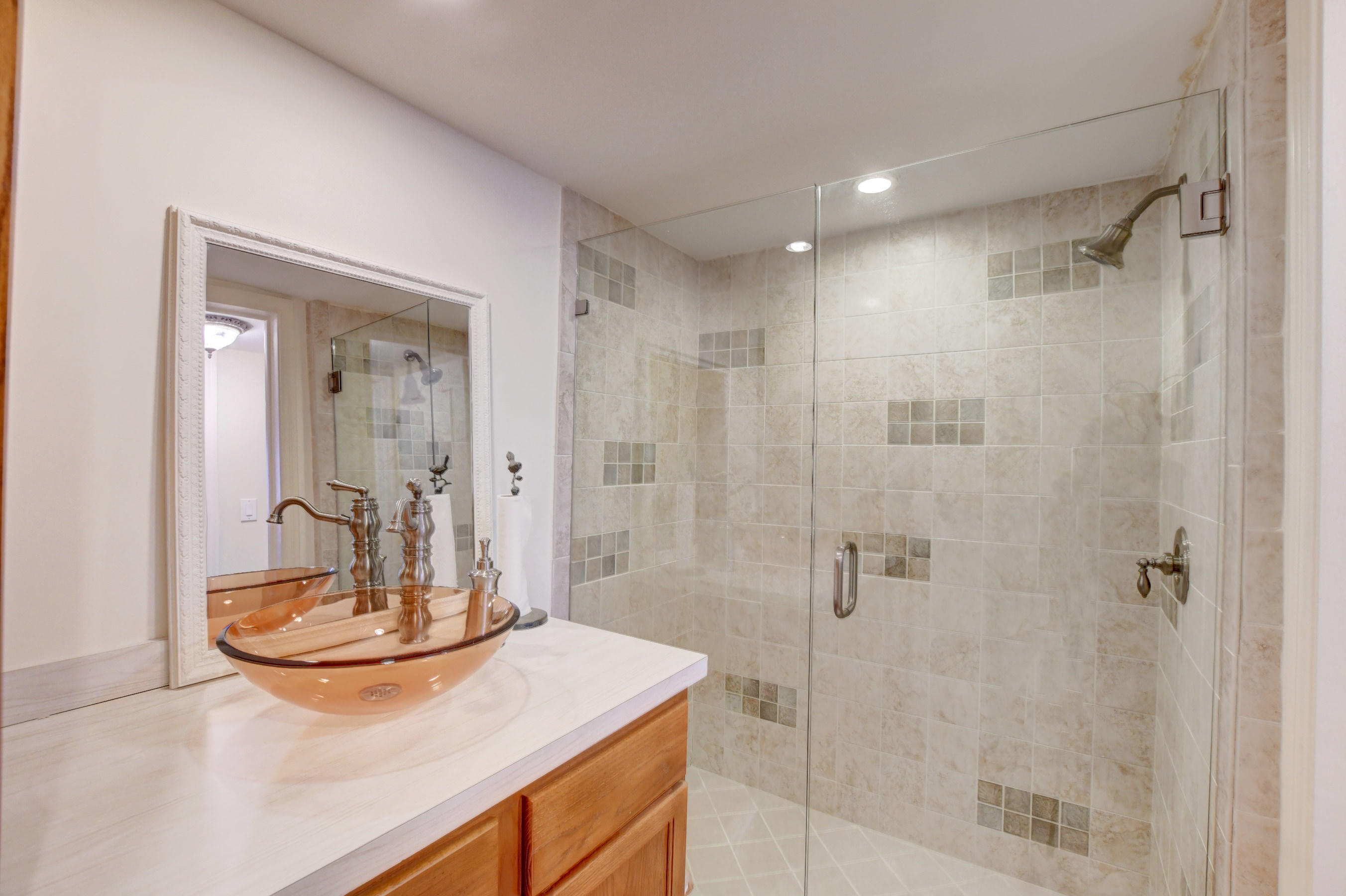 NEWTH GARDENS - Residential