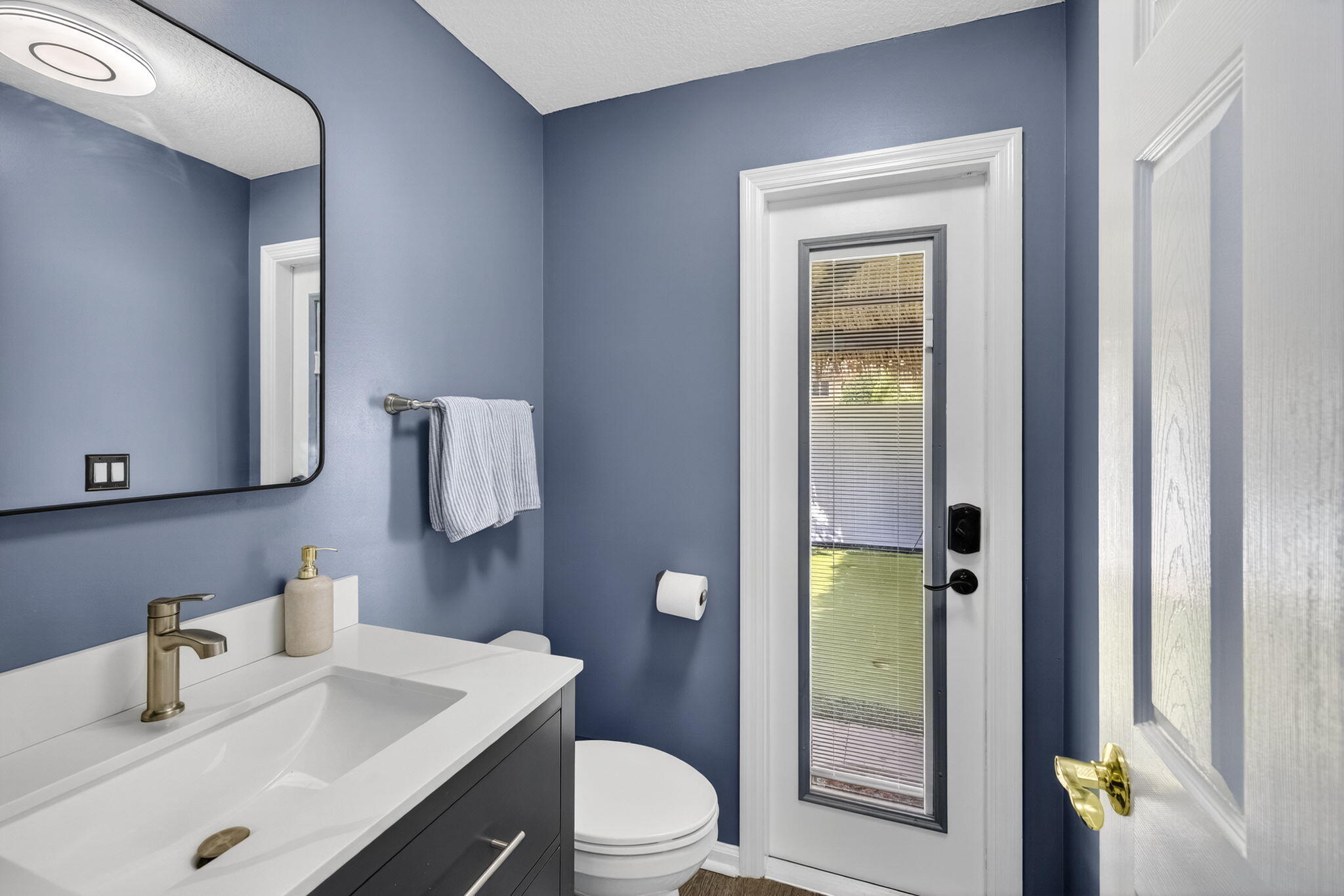 WINSTON TRAILS PAR 17 - Residential Lease