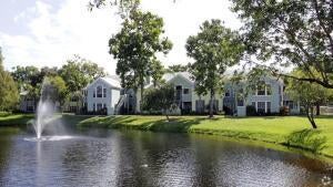 Photo of 1050 Crystal Way #L, Delray Beach, FL 33444 (MLS # B26016814)