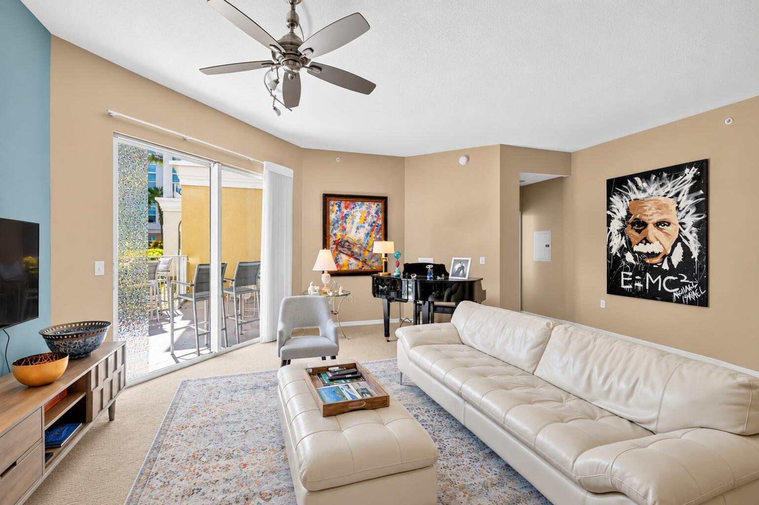 806 E Windward Way 108