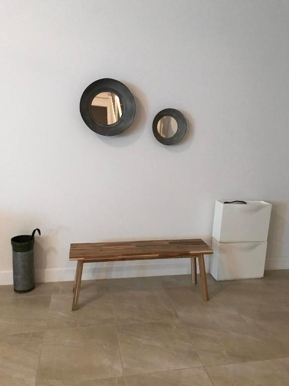 POINTE 100 CONDO - Residential Lease