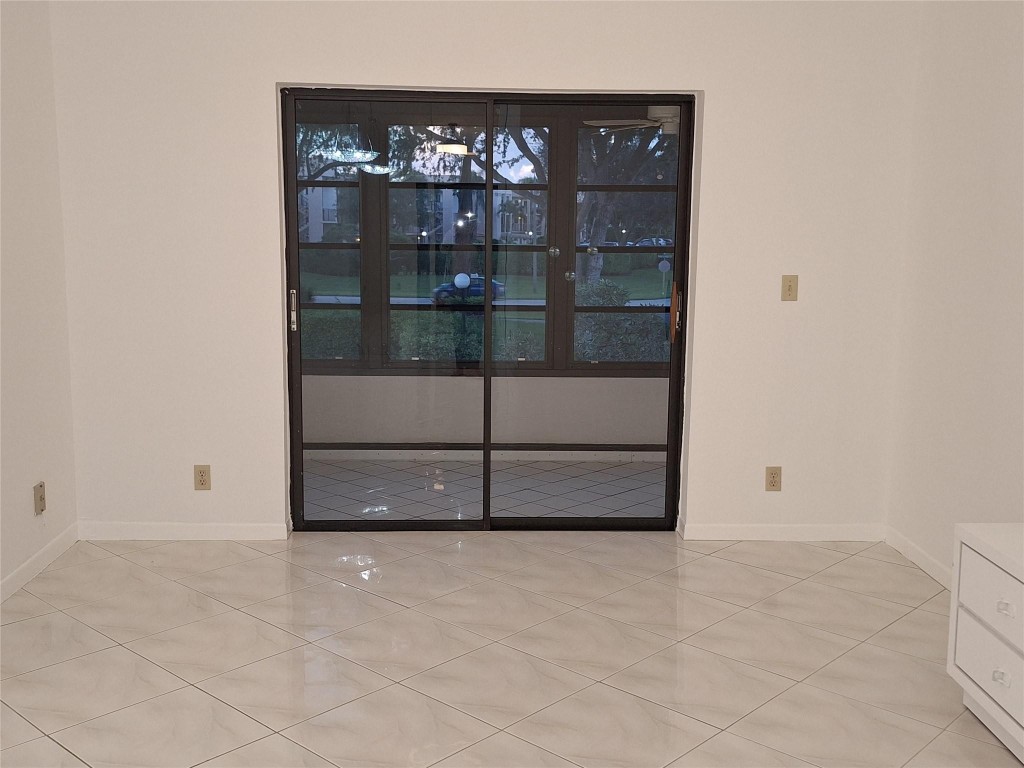 Lakes of Delray - Residential