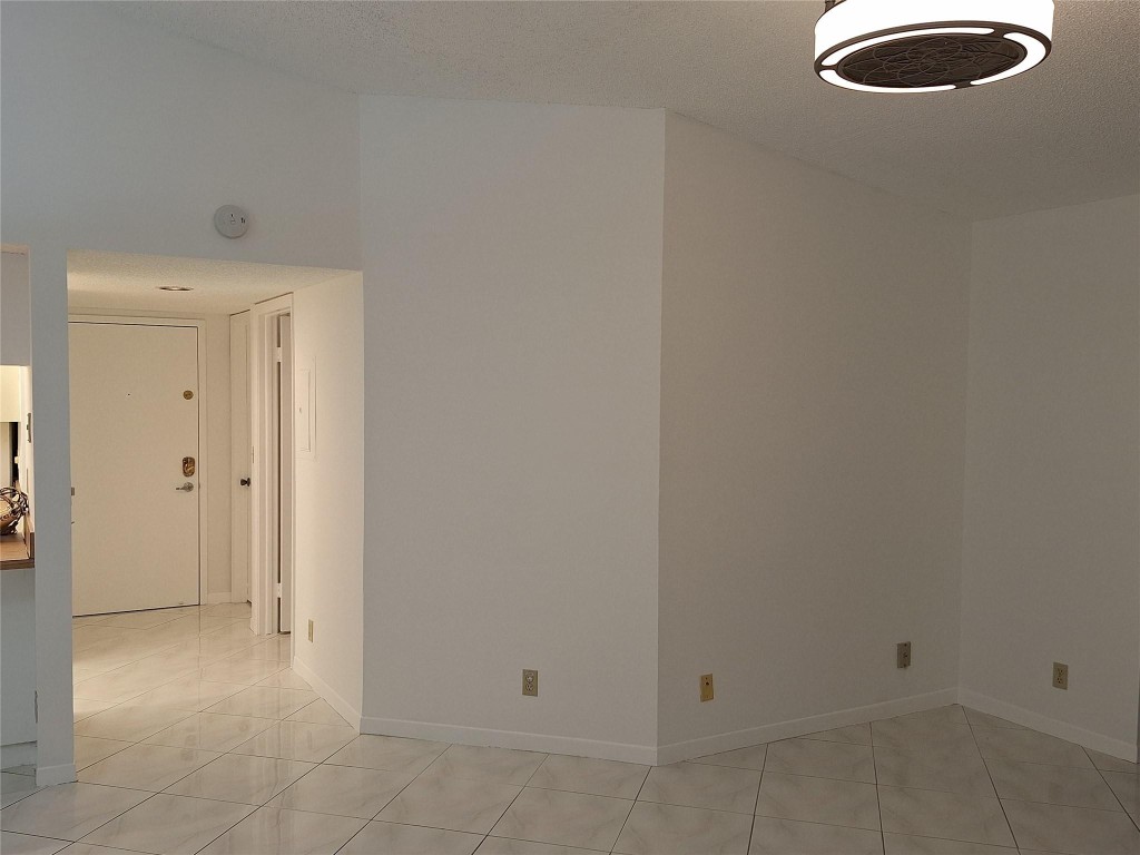 Lakes of Delray - Residential