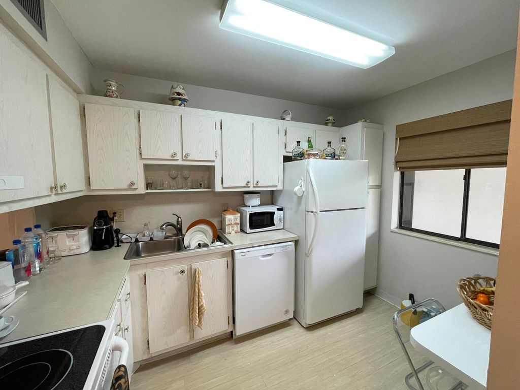 Photo of 4838 Esedra Court #304, Lake Worth, FL 33467 (MLS # B26006756)