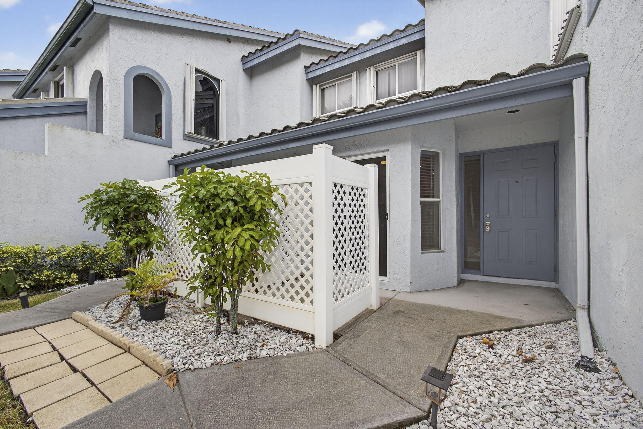 9746 Nickels Boulevard