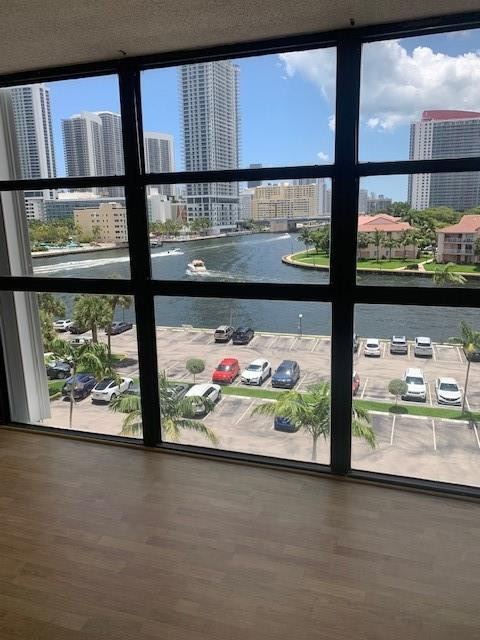 200 Leslie Drive 626