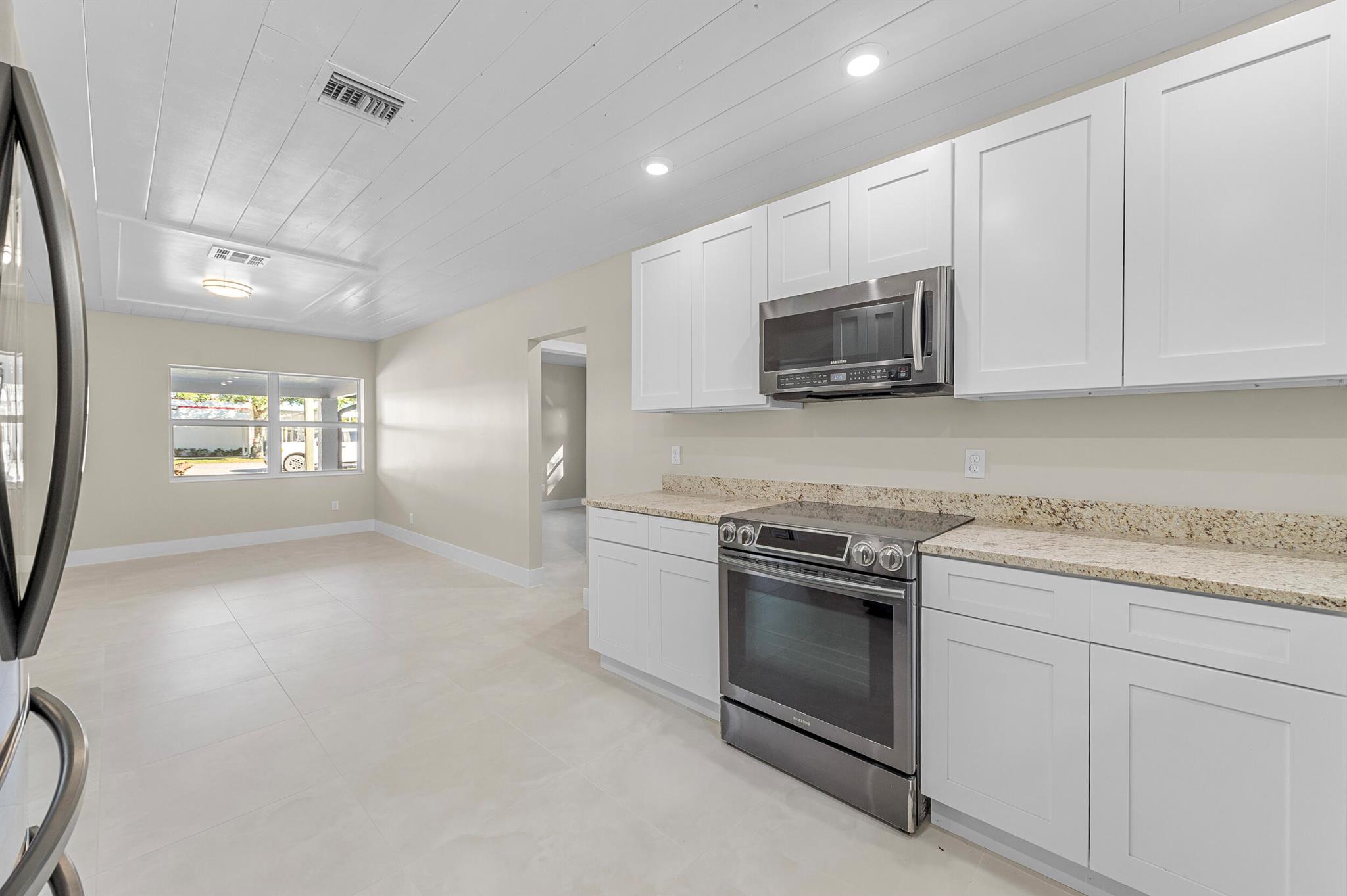 WESTWOOD MANOR SUBDIVISIO - Residential