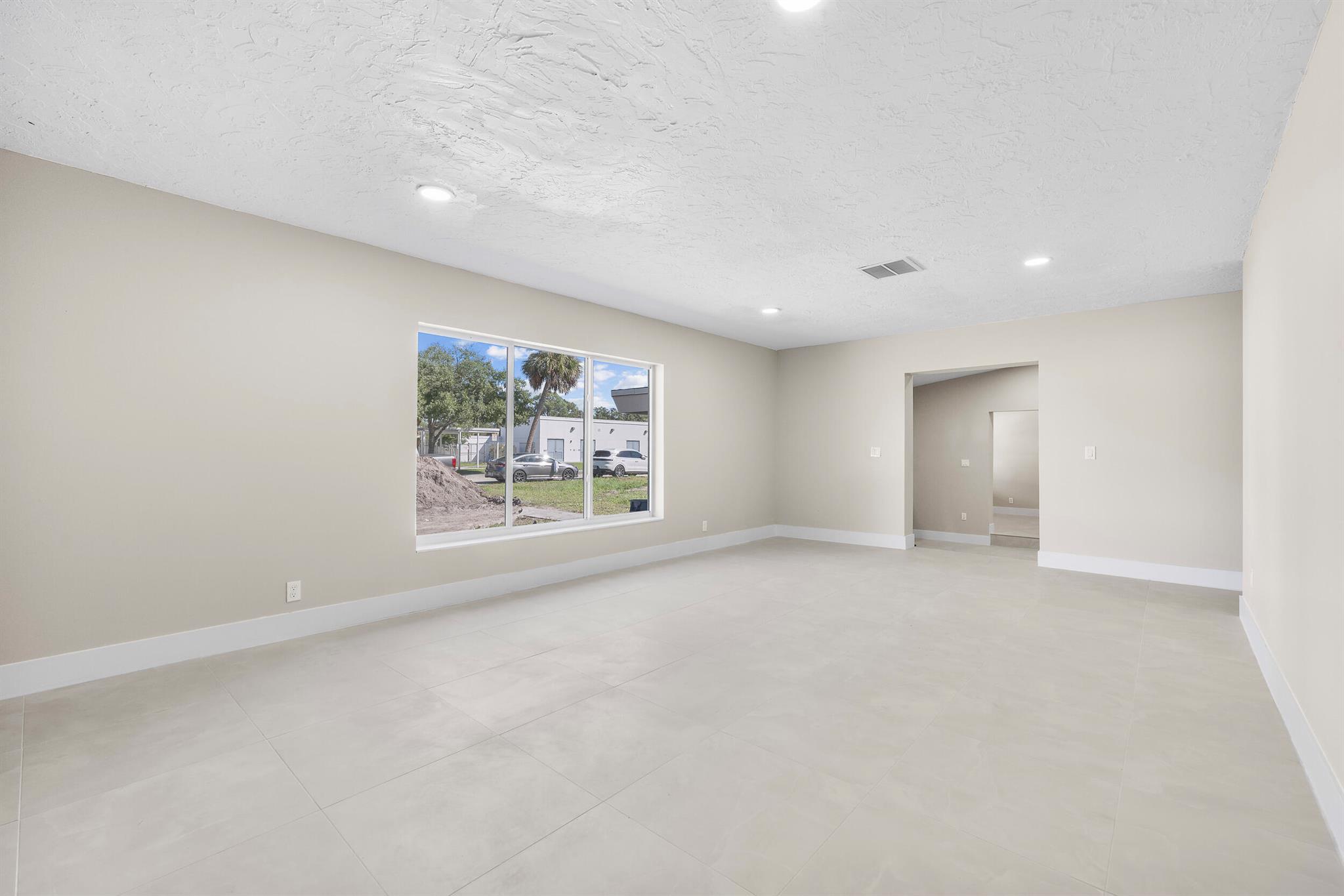 WESTWOOD MANOR SUBDIVISIO - Residential