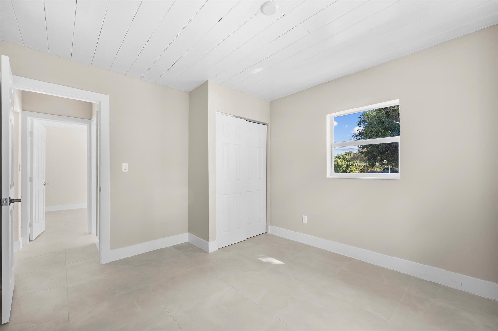 1915 S 33rd Street