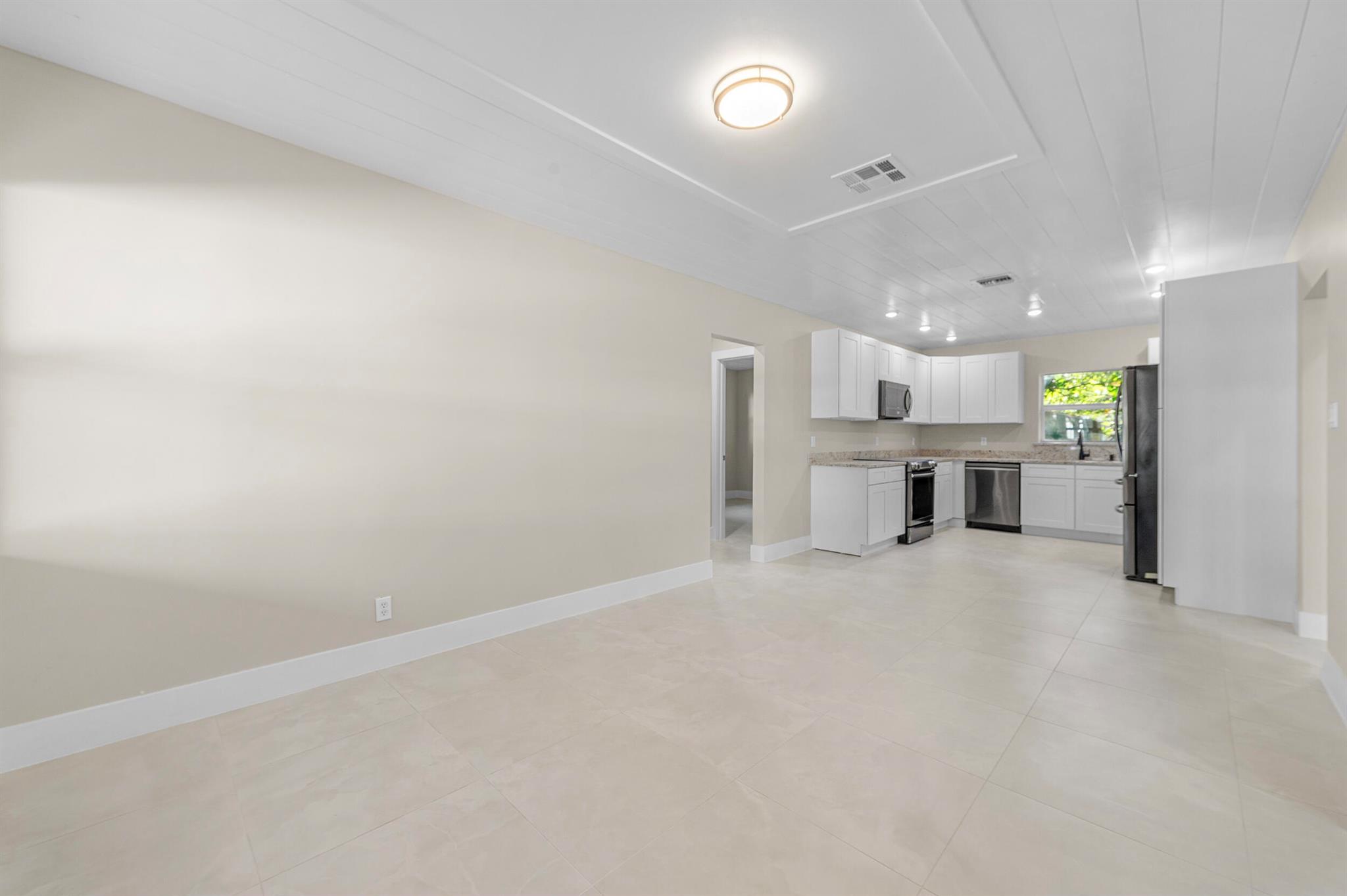 WESTWOOD MANOR SUBDIVISIO - Residential