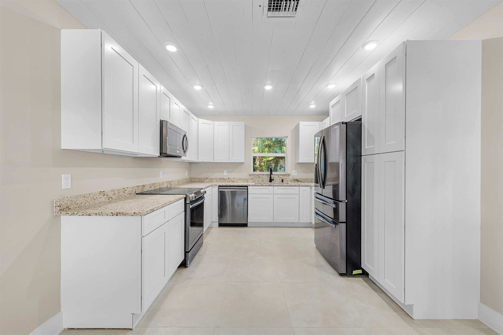 WESTWOOD MANOR SUBDIVISIO - Residential