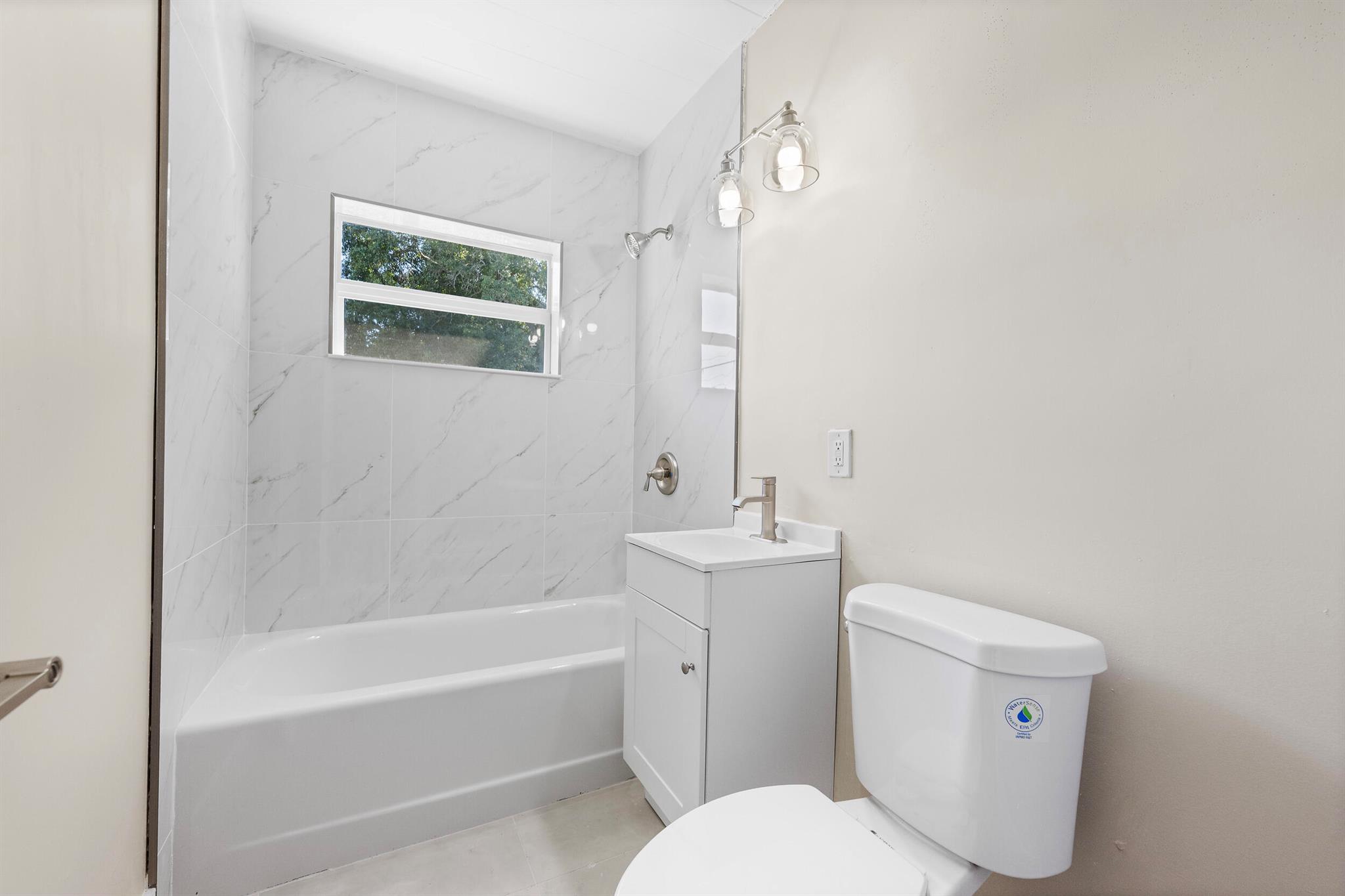 WESTWOOD MANOR SUBDIVISIO - Residential