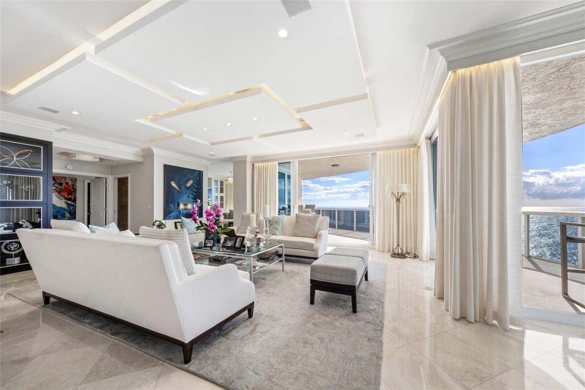 L'Hermitage - Residential