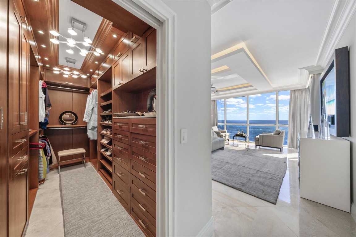 L'Hermitage - Residential