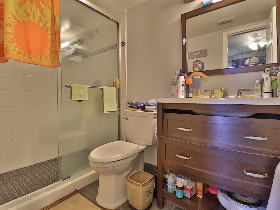 VILLAGES OF ORIOLE BONAIRE - Residential