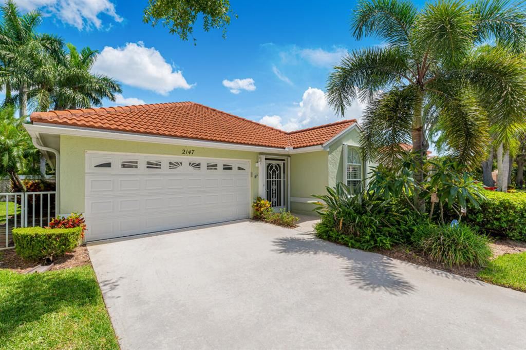Photo of 2147 SW Augusta Trace, Palm City, FL 34990 (MLS # R10742607)