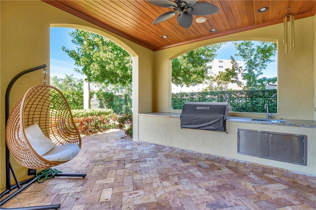 Coral Ridge Country Club - Residential