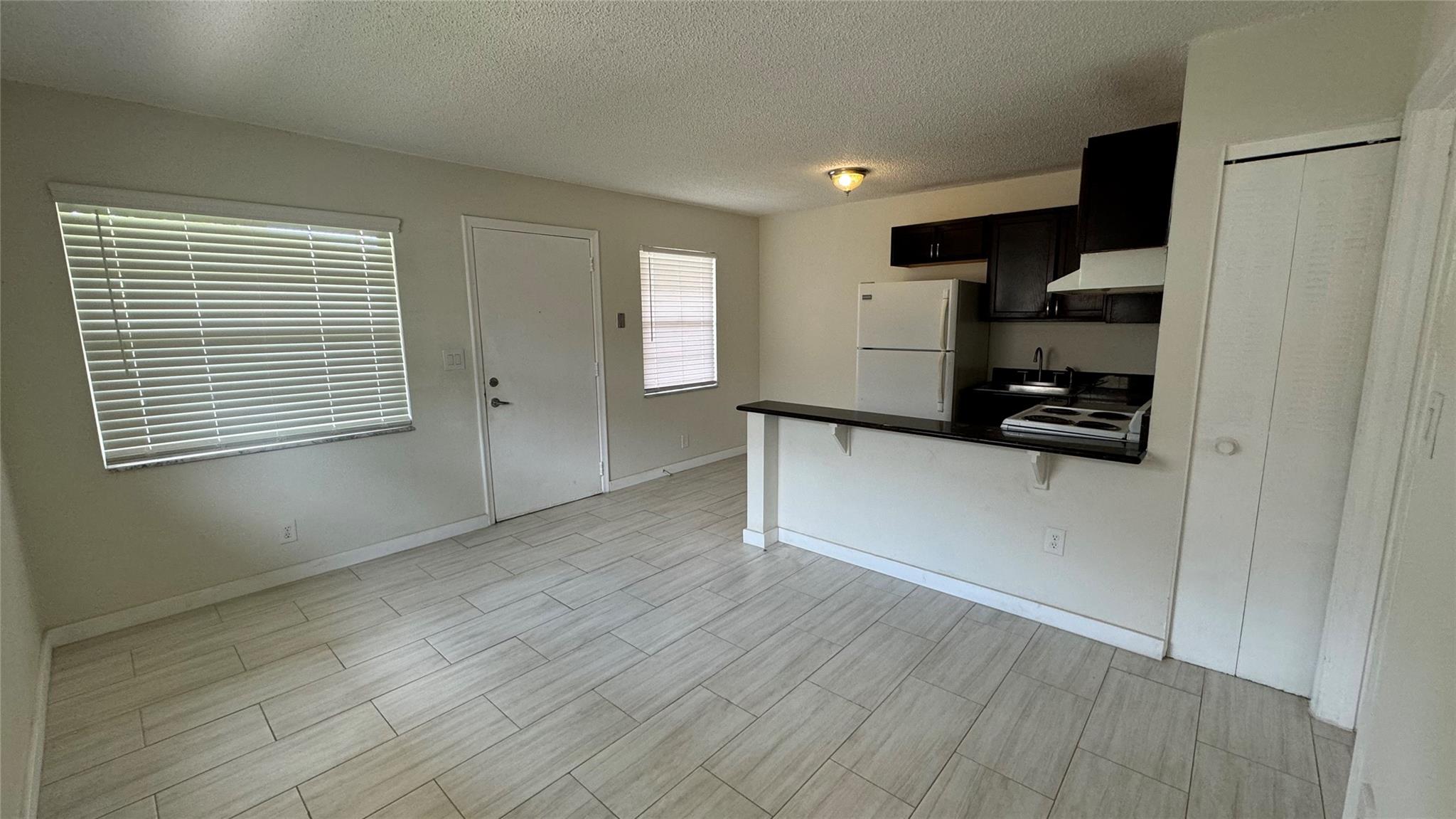 5150 NE 6 AV 132