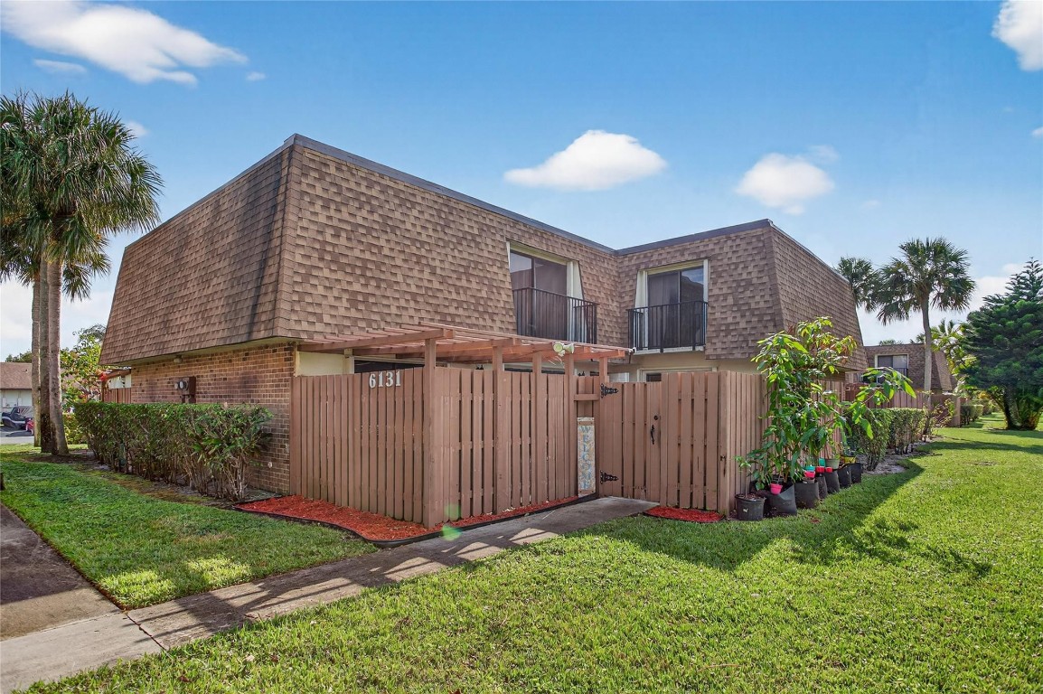 Woodland Lake Estates - Residential