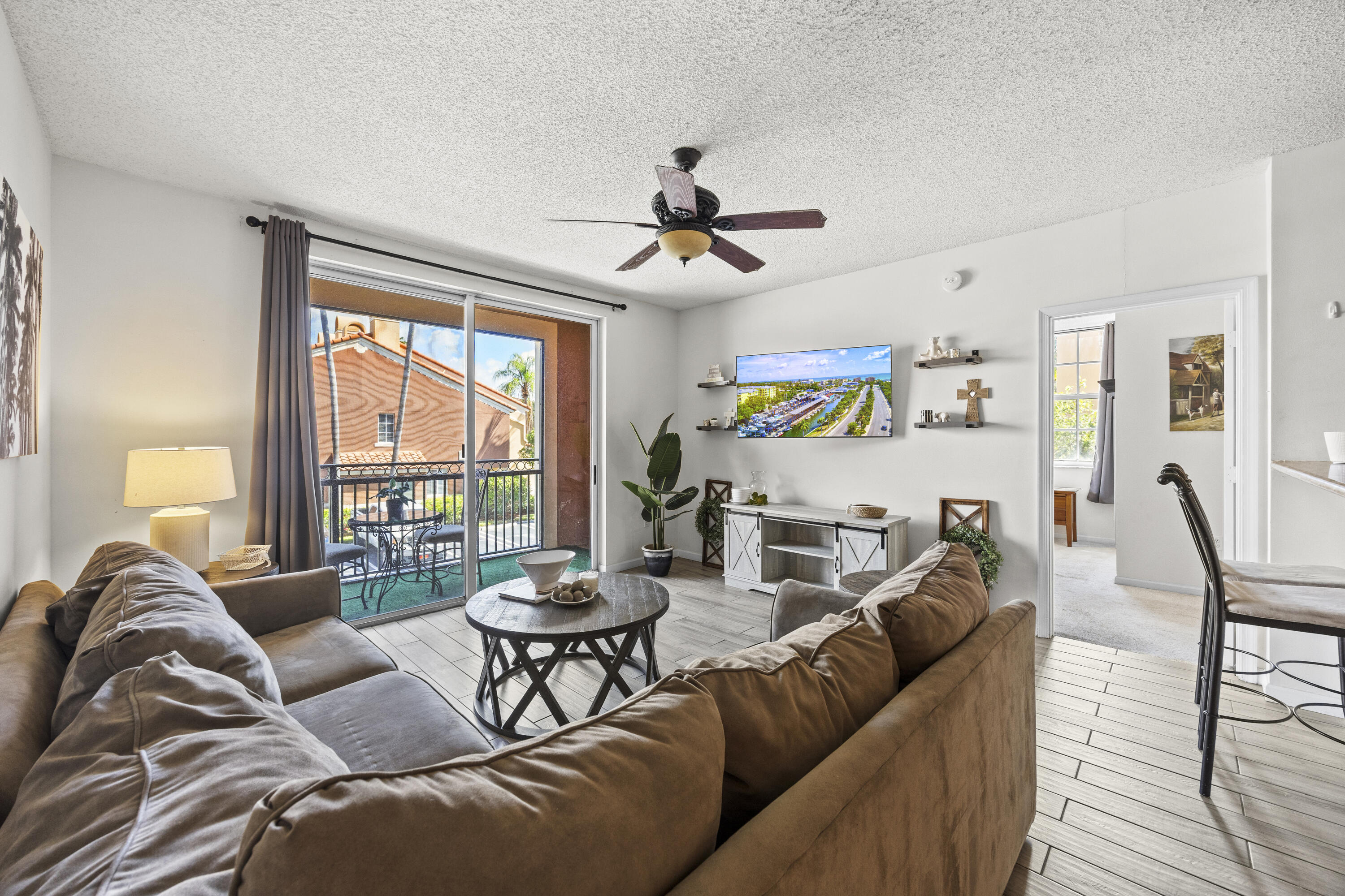 ST ANDREWS AT POLO CLUB CONDO - Residential