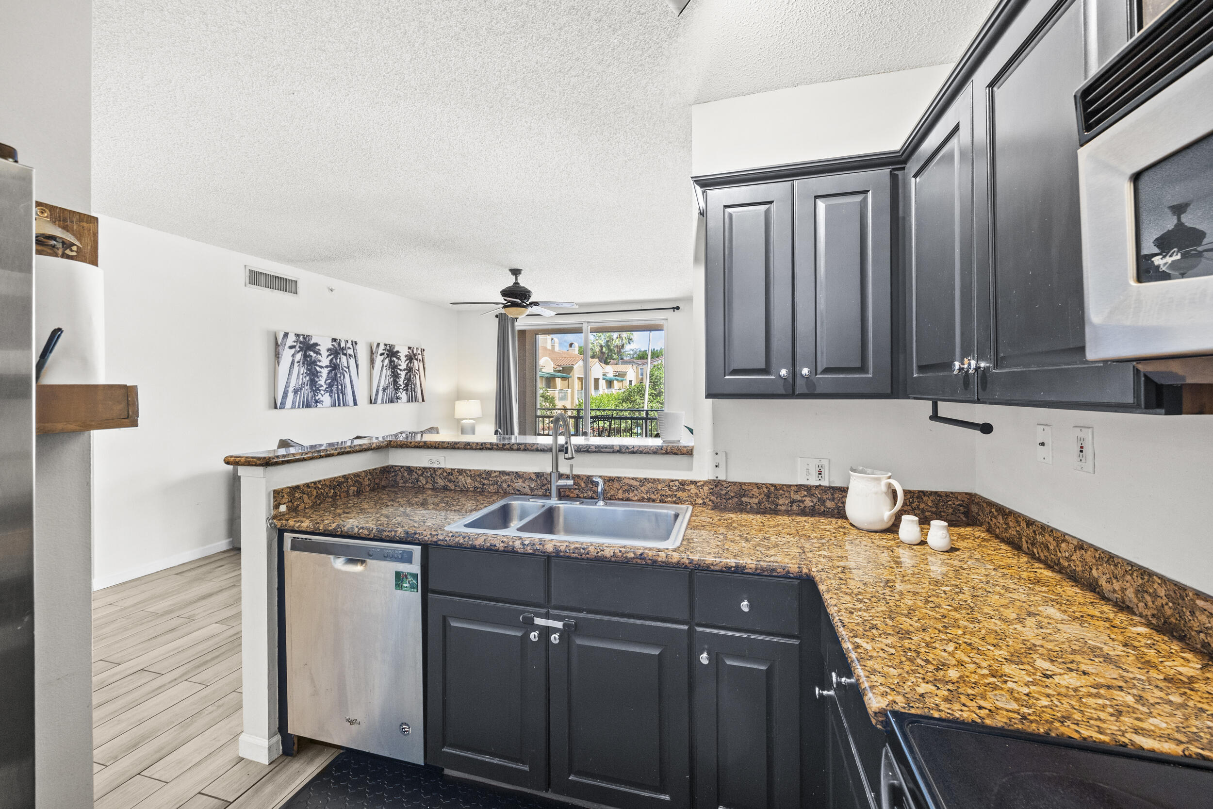 ST ANDREWS AT POLO CLUB CONDO - Residential