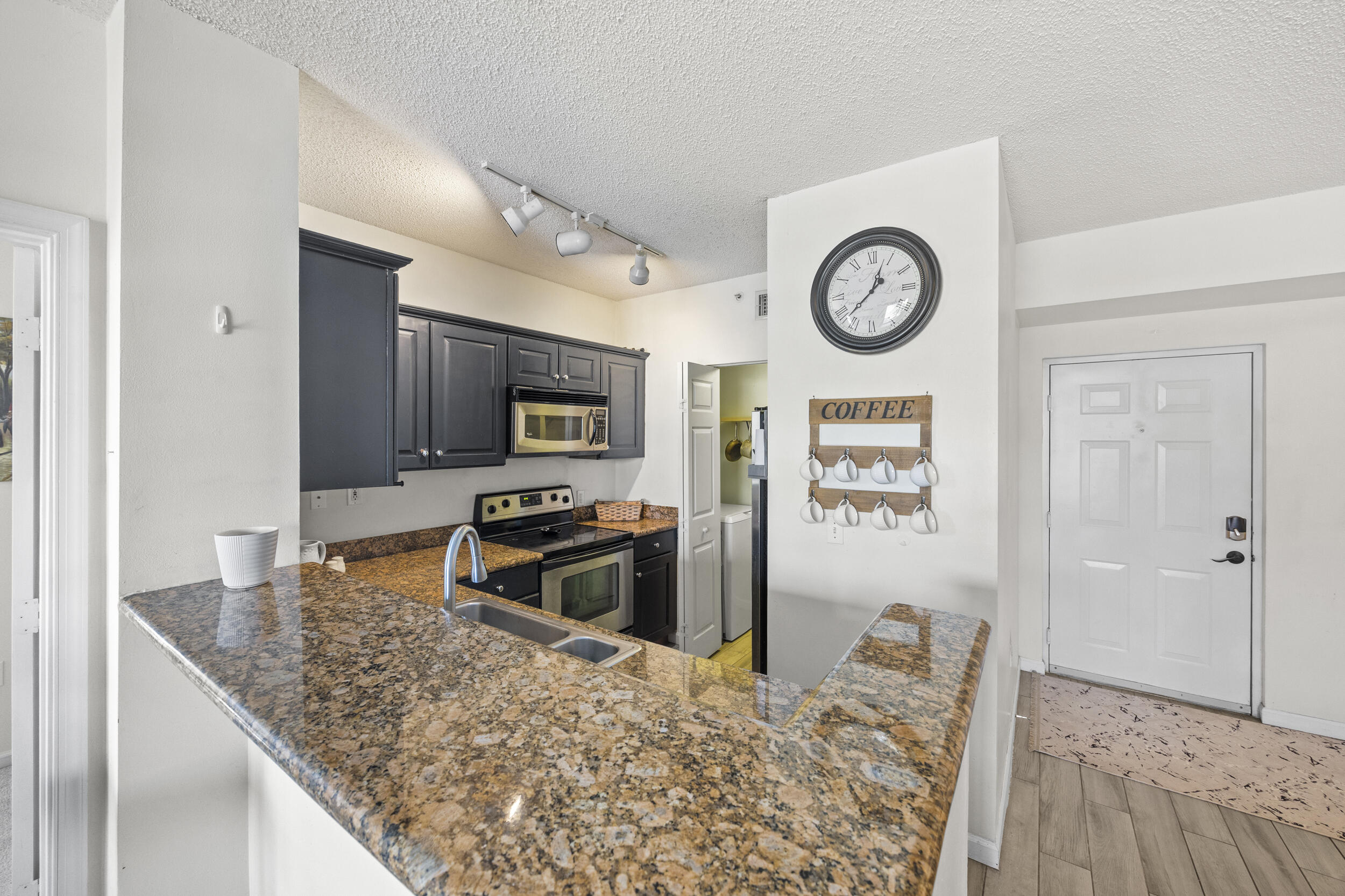 ST ANDREWS AT POLO CLUB CONDO - Residential