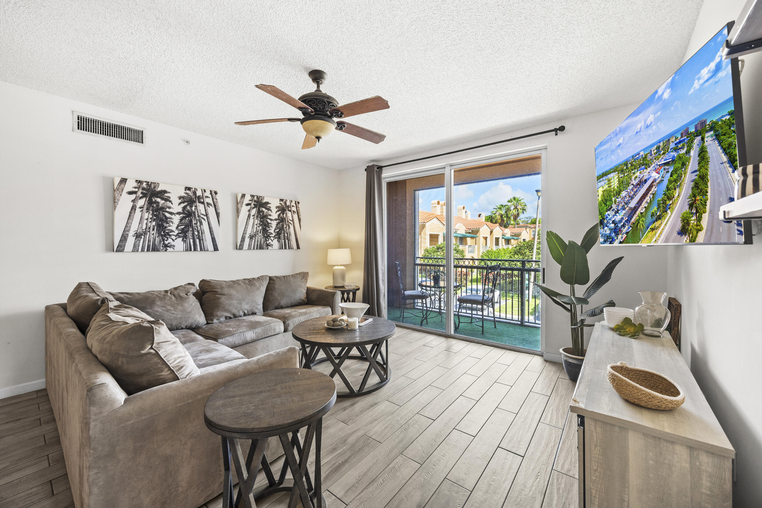 ST ANDREWS AT POLO CLUB CONDO - Residential