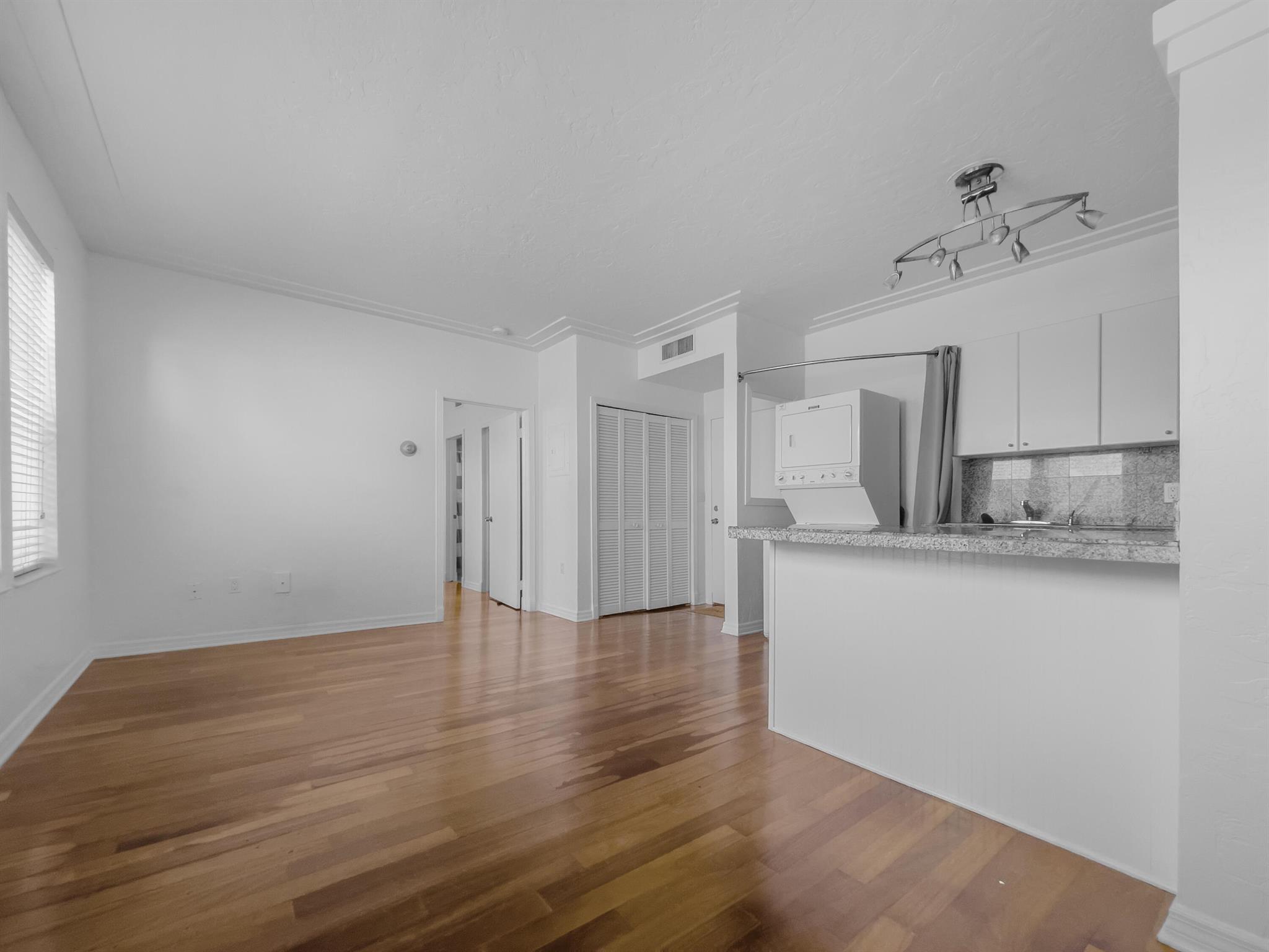 PENN PLAZA CONDO - Residential Lease