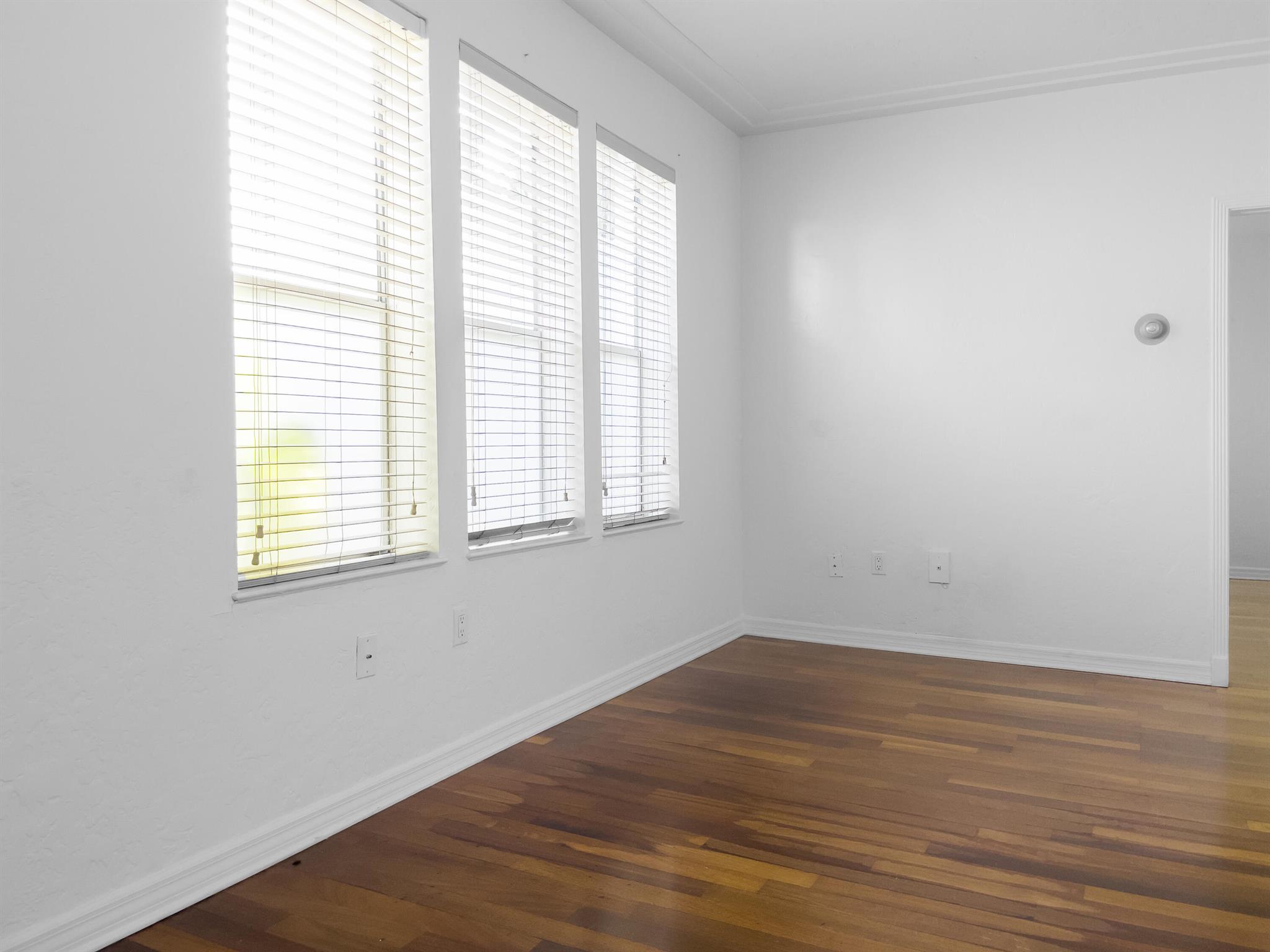 PENN PLAZA CONDO - Residential Lease