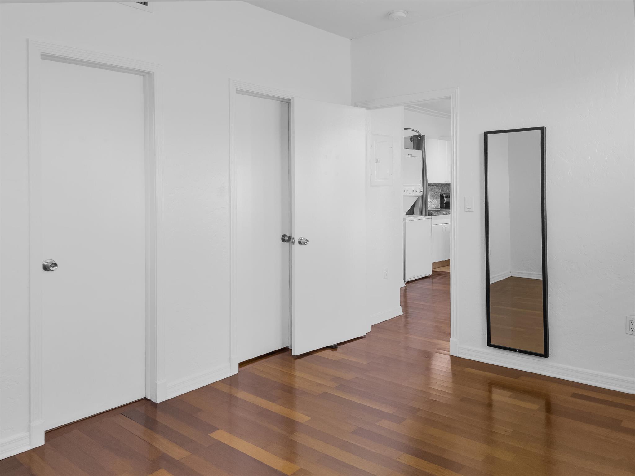PENN PLAZA CONDO - Residential Lease