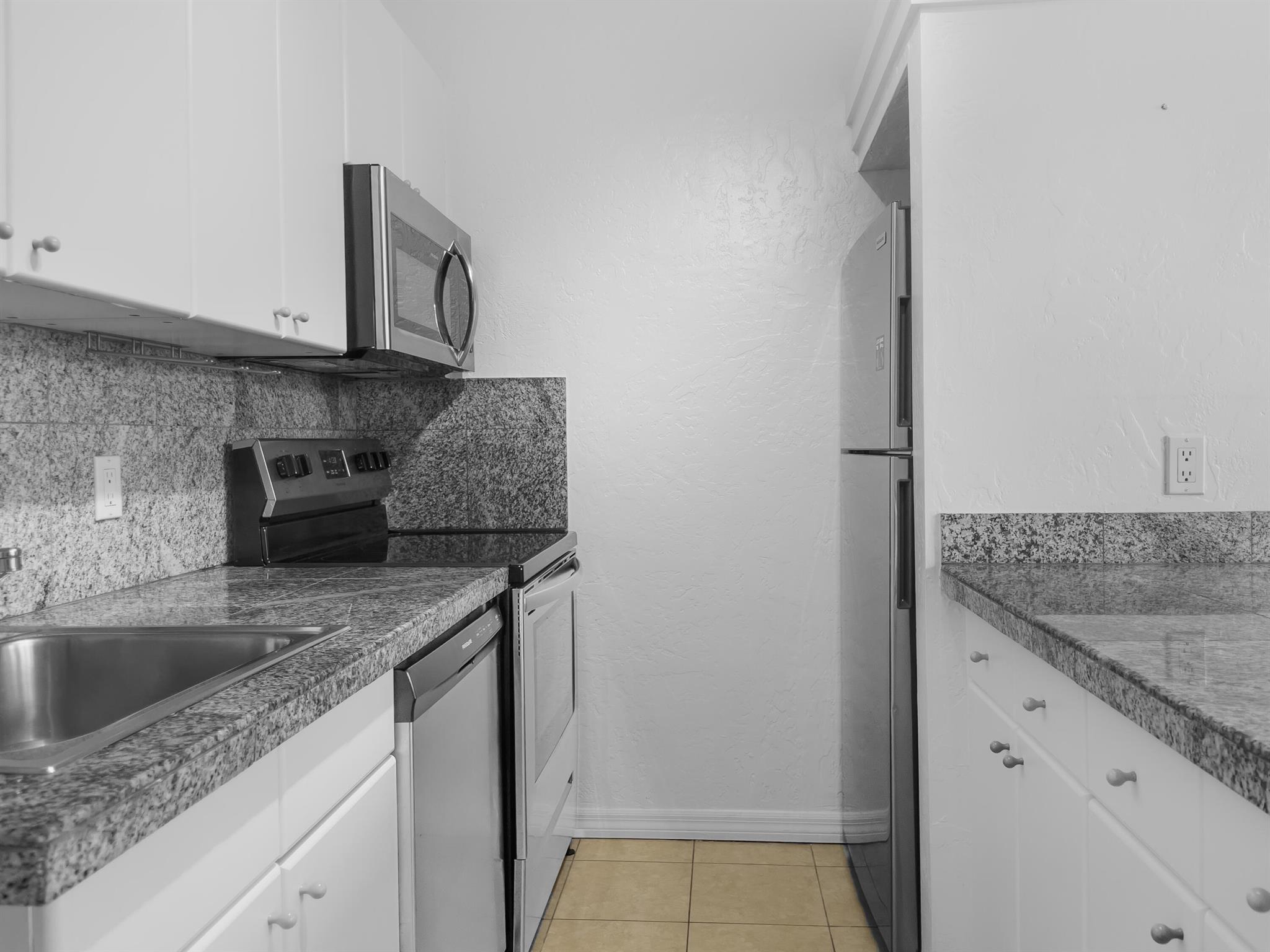 PENN PLAZA CONDO - Residential Lease