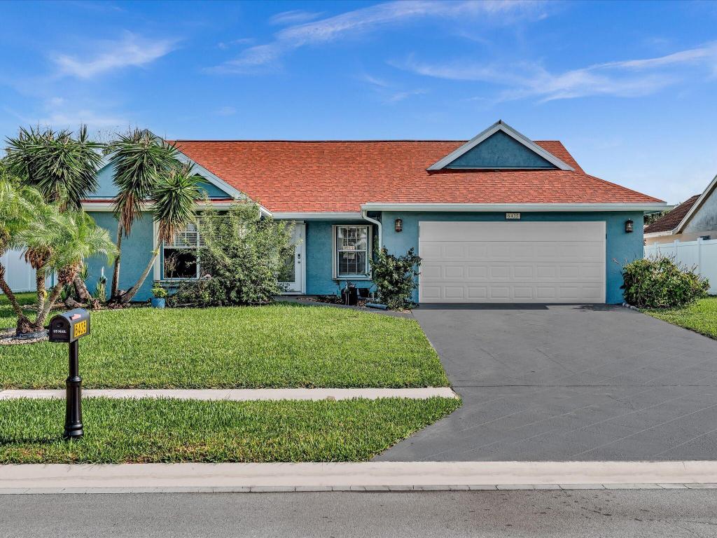 6435 Indian Wells Boulevard