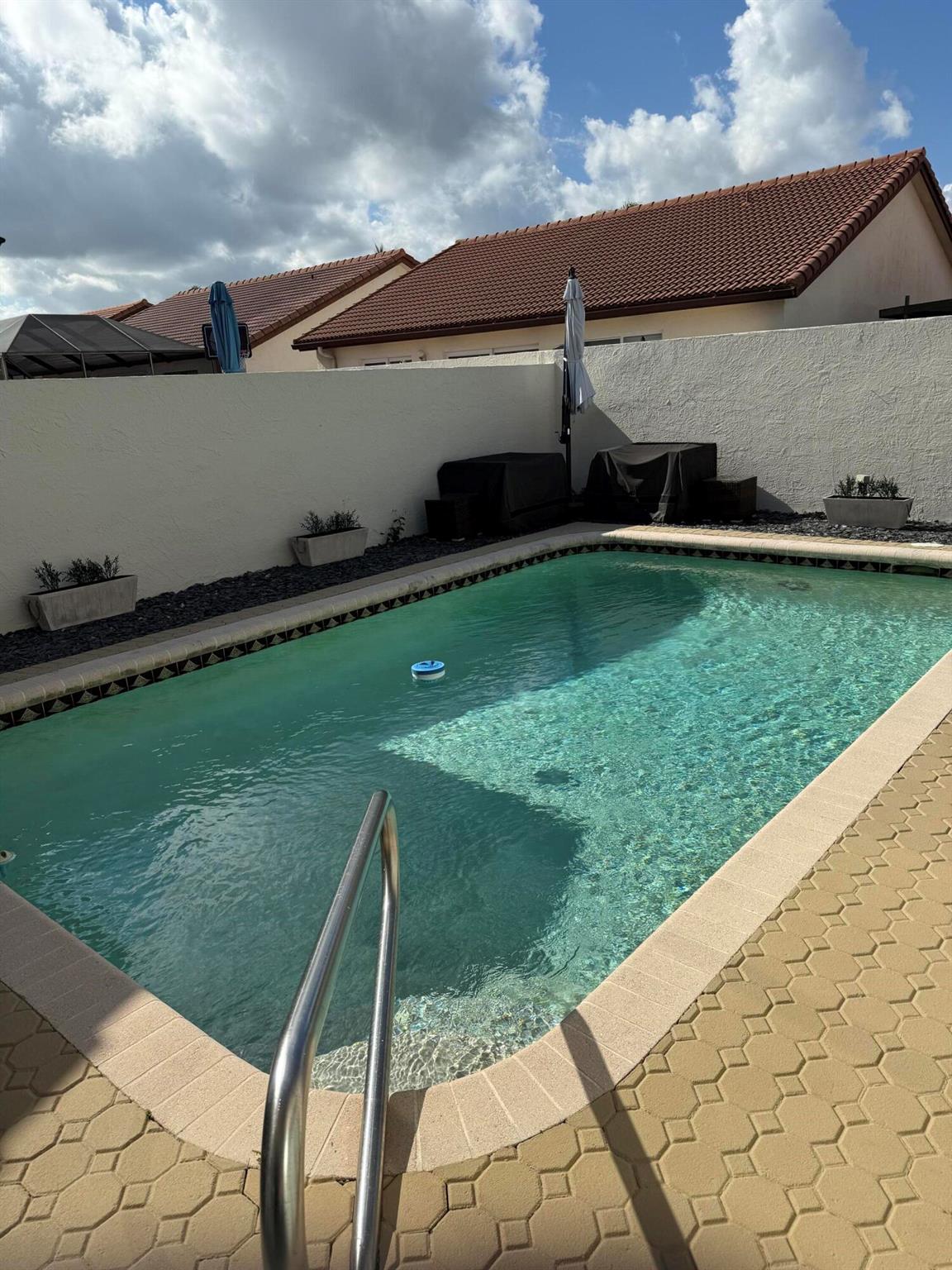 SOLIMAR AT BOCA DEL MAR P - Residential Lease