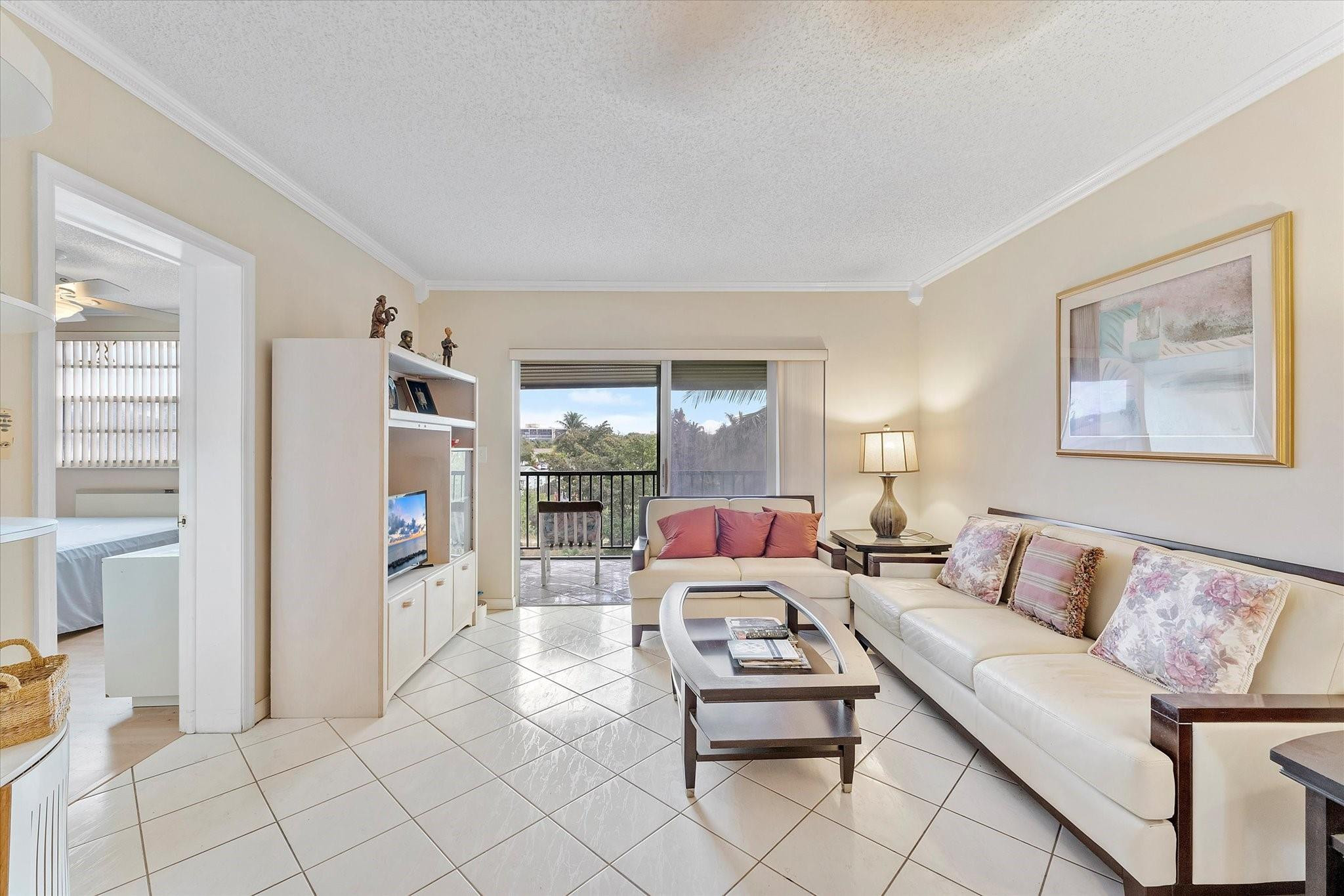 3900 NW 76th Avenue 307