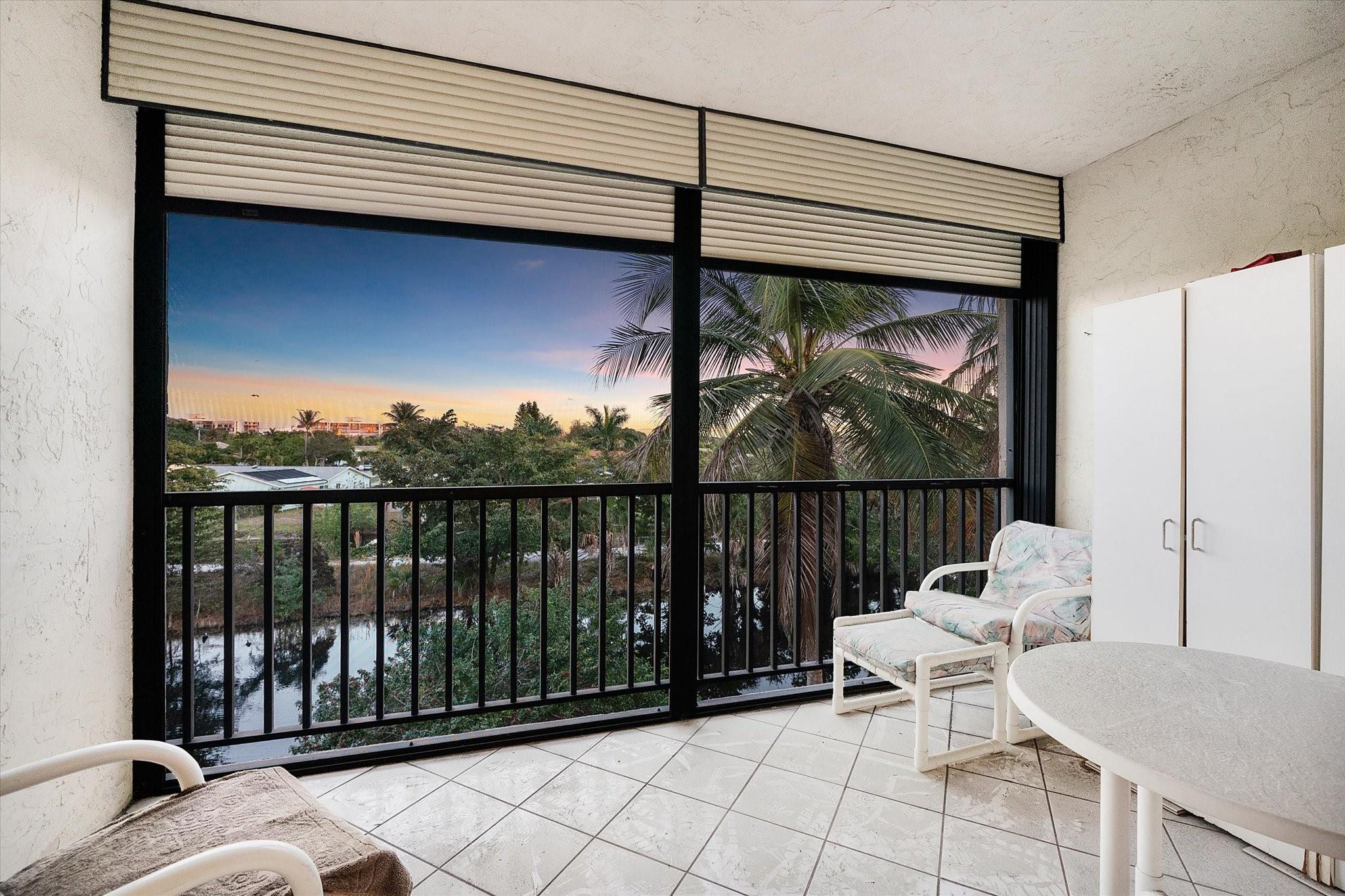 WATER BRIDGE WEST CONDO - Residential