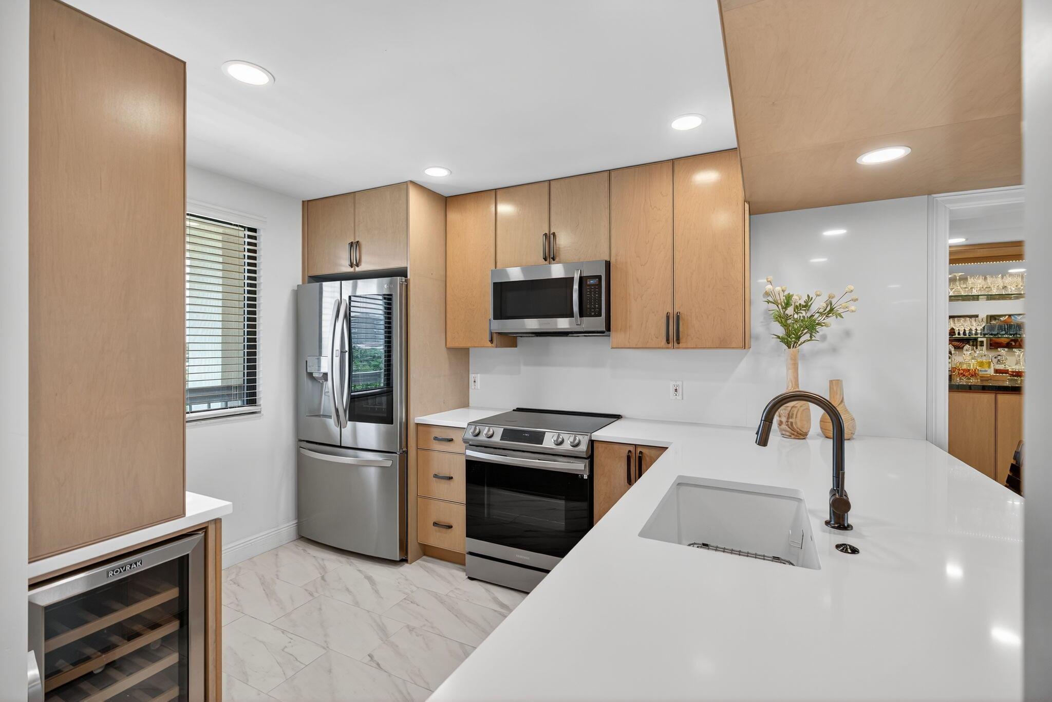 OCEAN AT THE BLUFFS SOUTH - Residential Lease