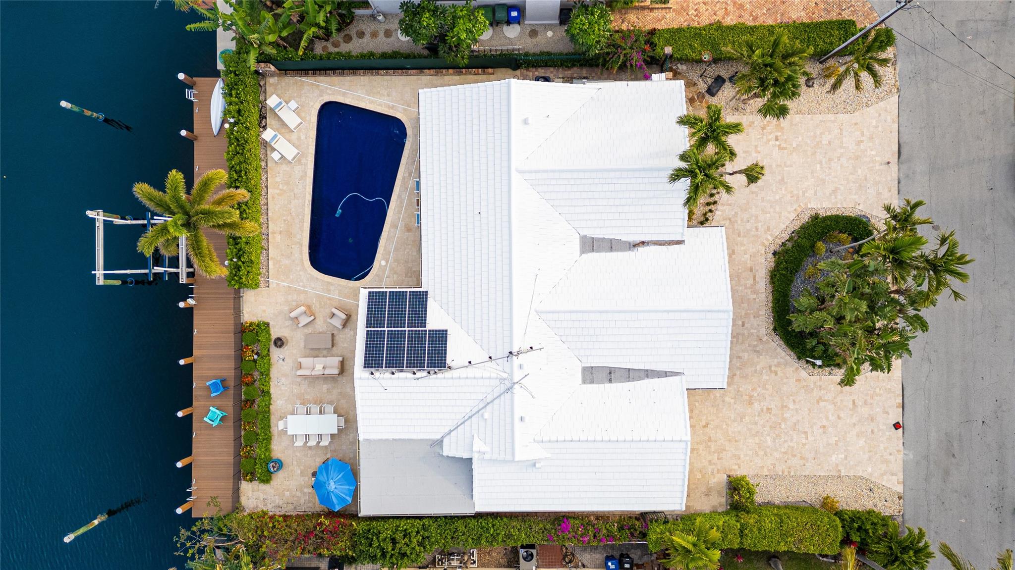 BERMUDA RIVIERA - Residential