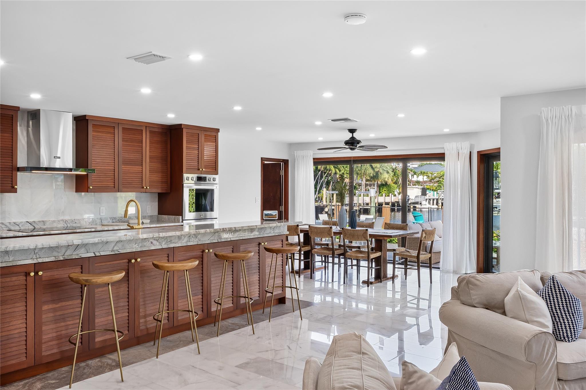 BERMUDA RIVIERA - Residential