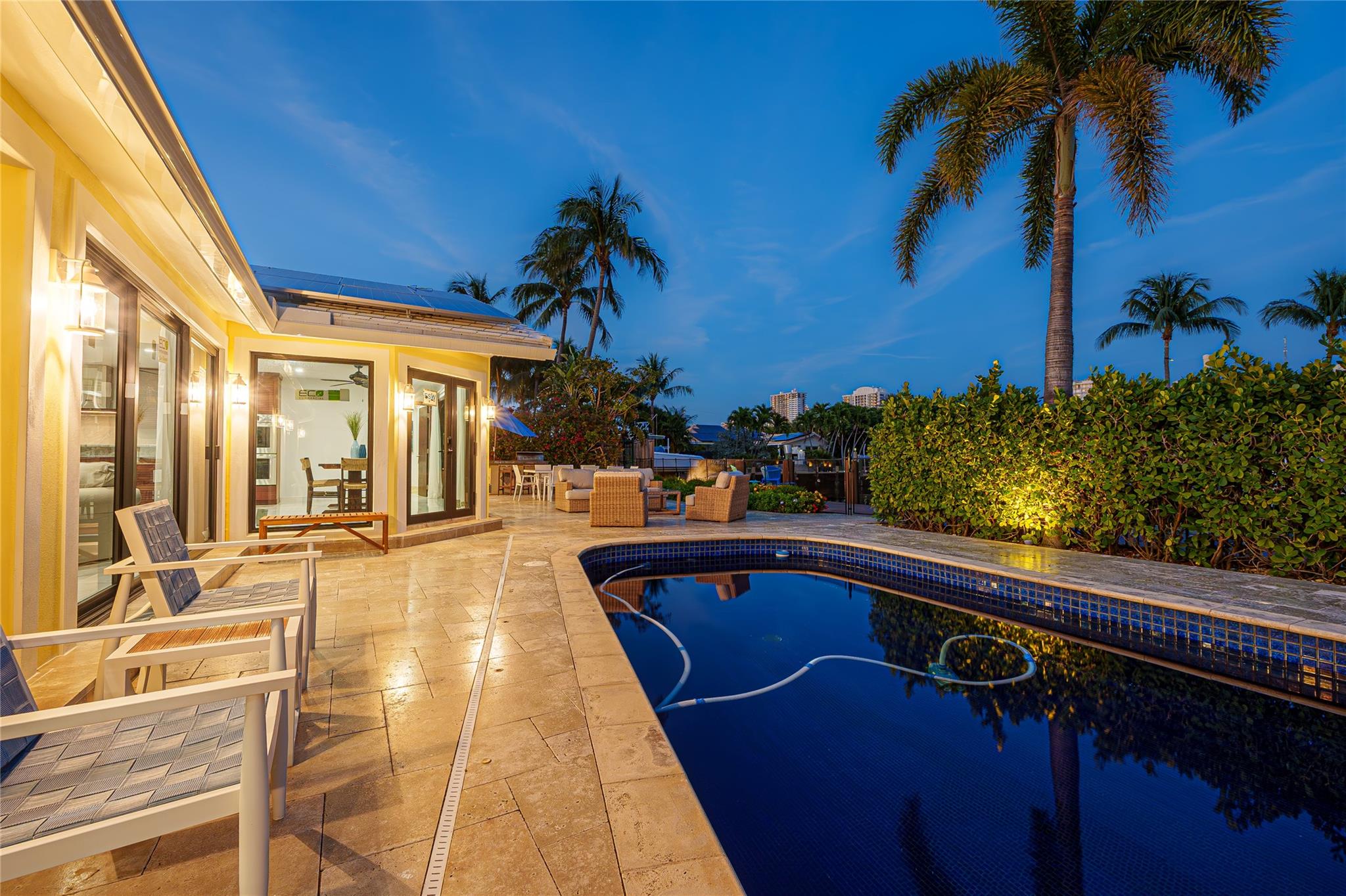 BERMUDA RIVIERA - Residential