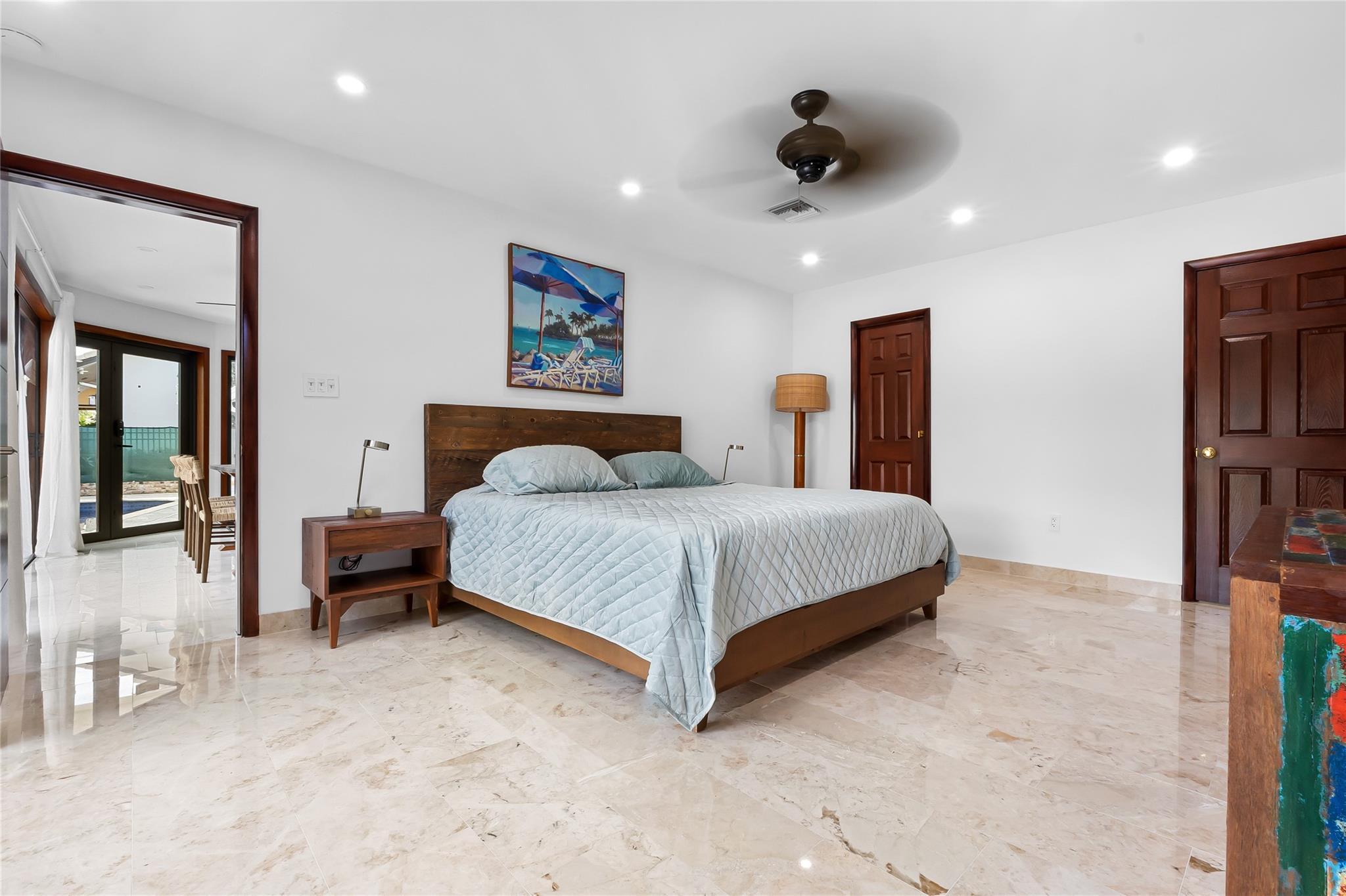 BERMUDA RIVIERA - Residential