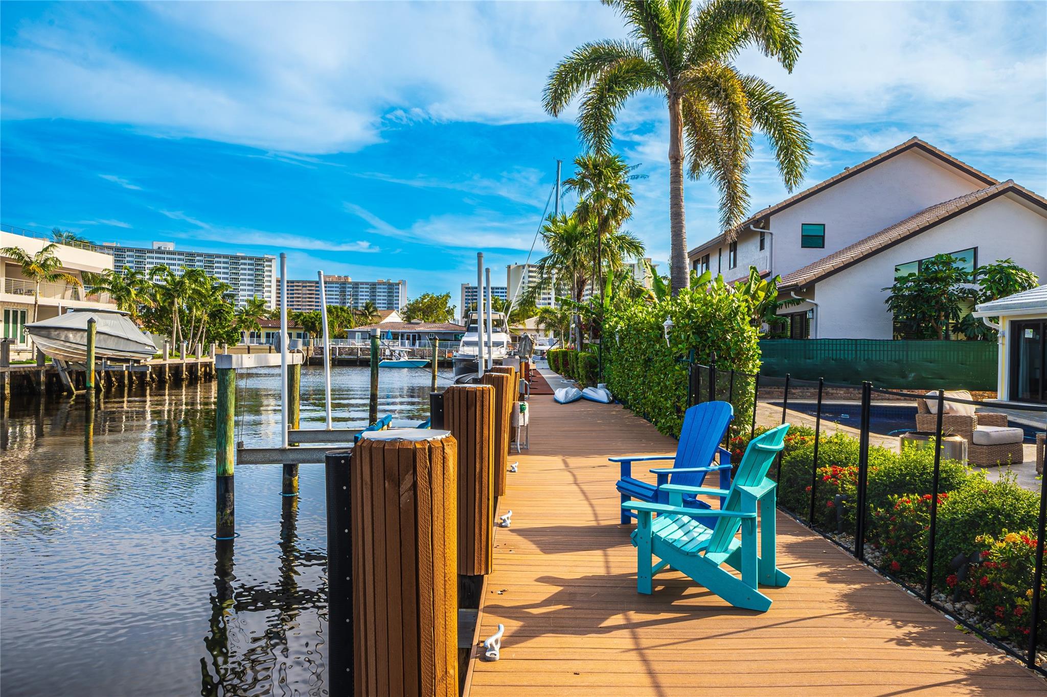 BERMUDA RIVIERA - Residential