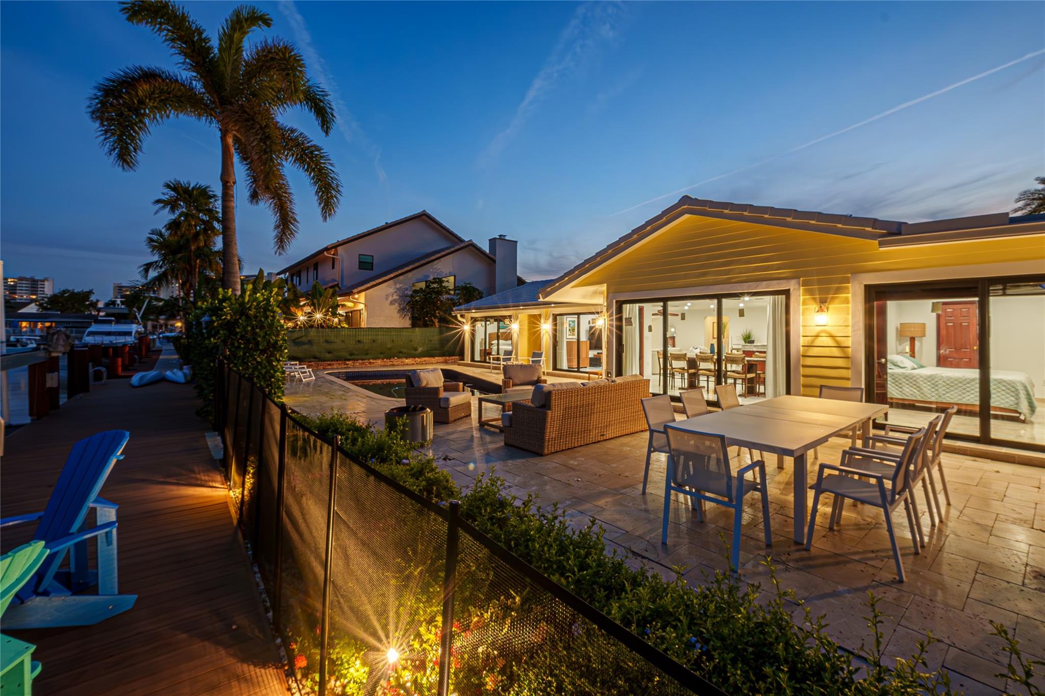 BERMUDA RIVIERA - Residential