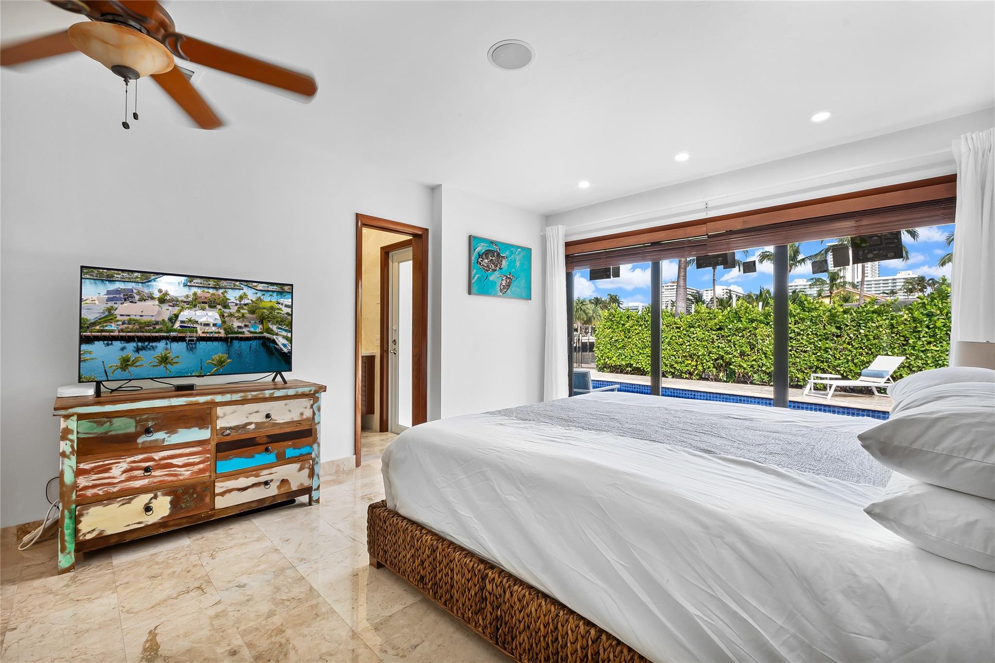 BERMUDA RIVIERA - Residential