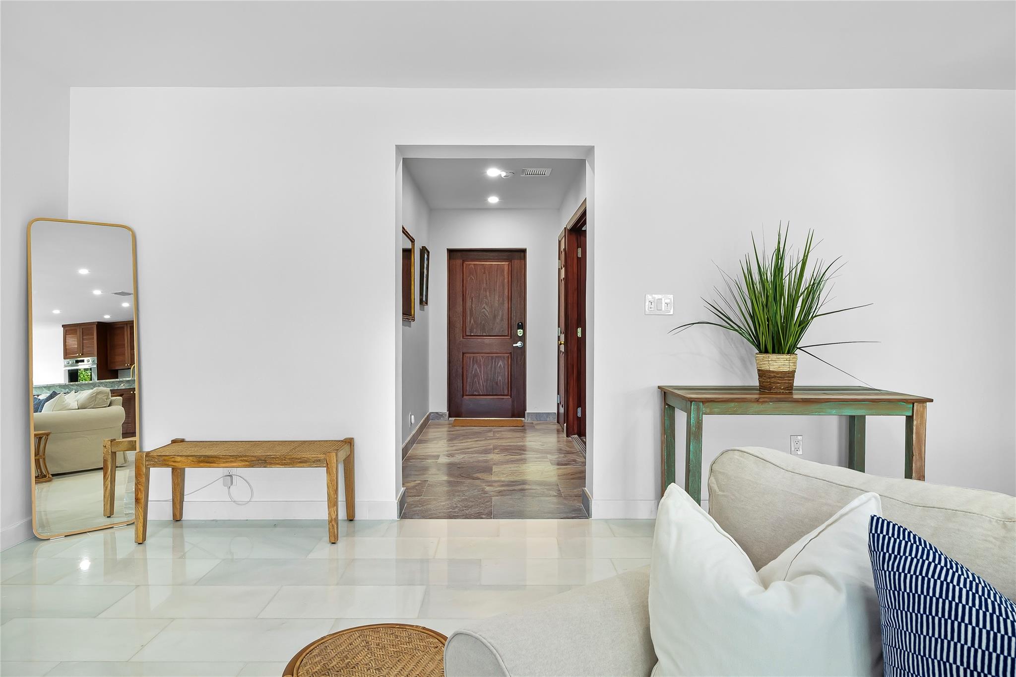 BERMUDA RIVIERA - Residential