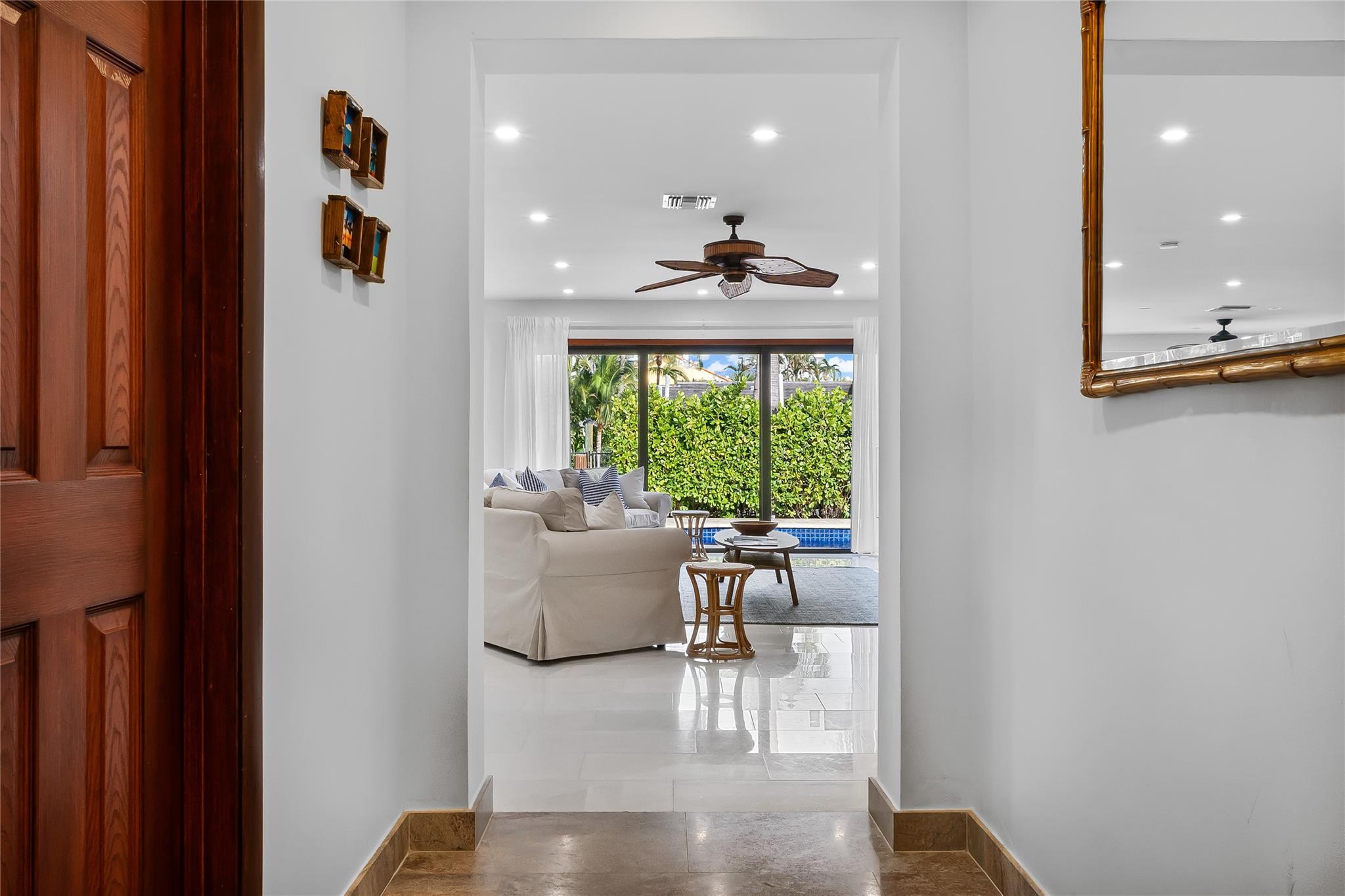 BERMUDA RIVIERA - Residential