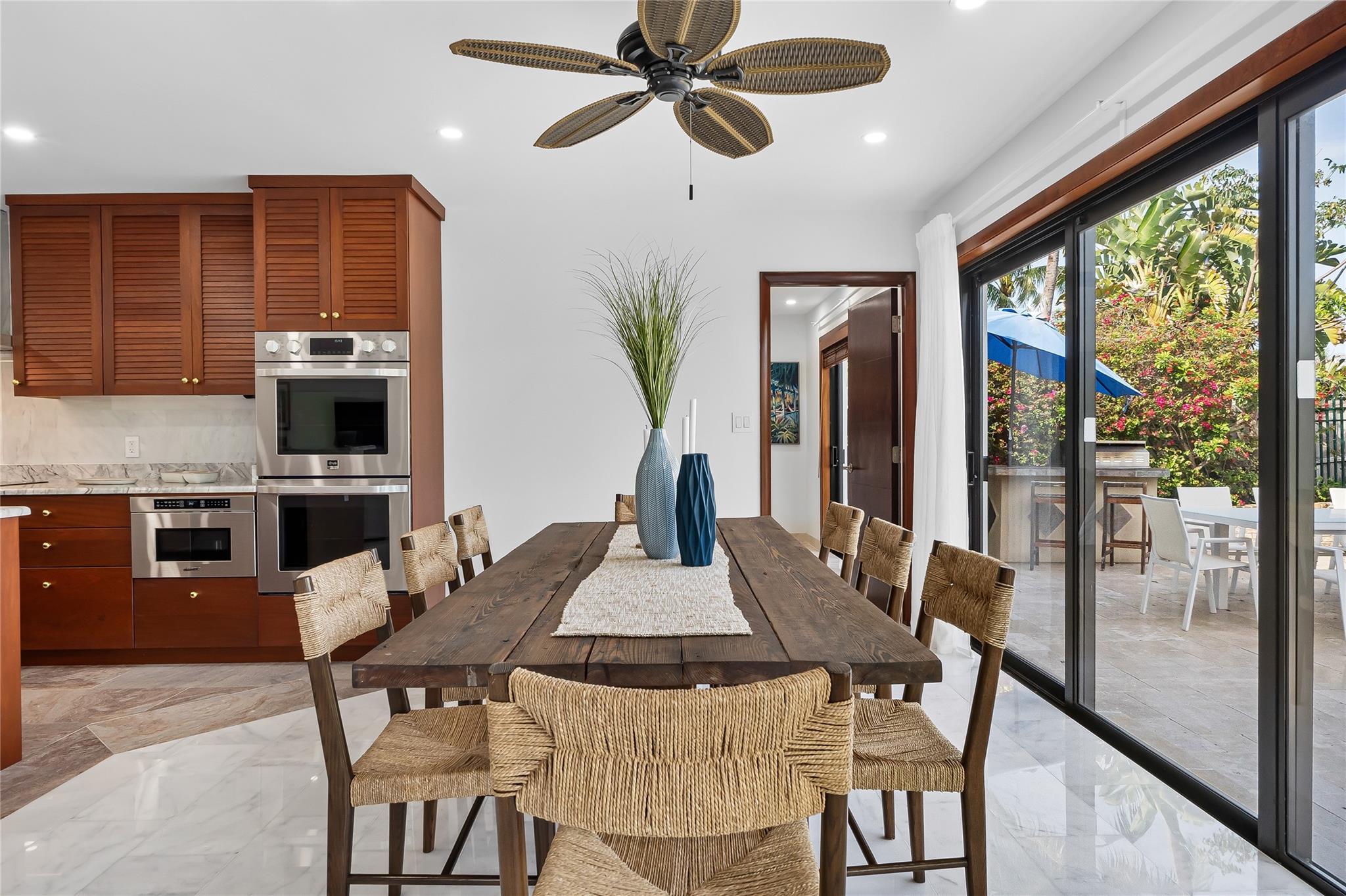 BERMUDA RIVIERA - Residential