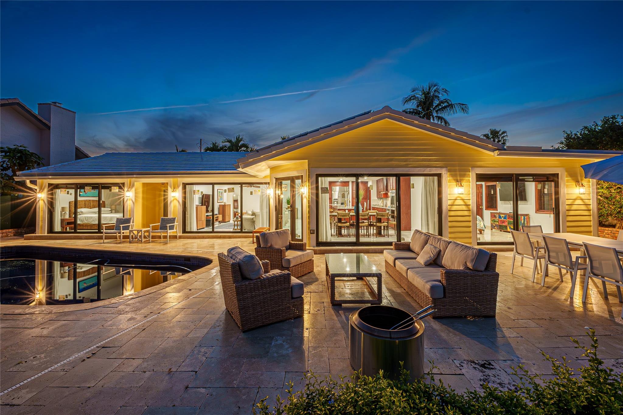 BERMUDA RIVIERA - Residential