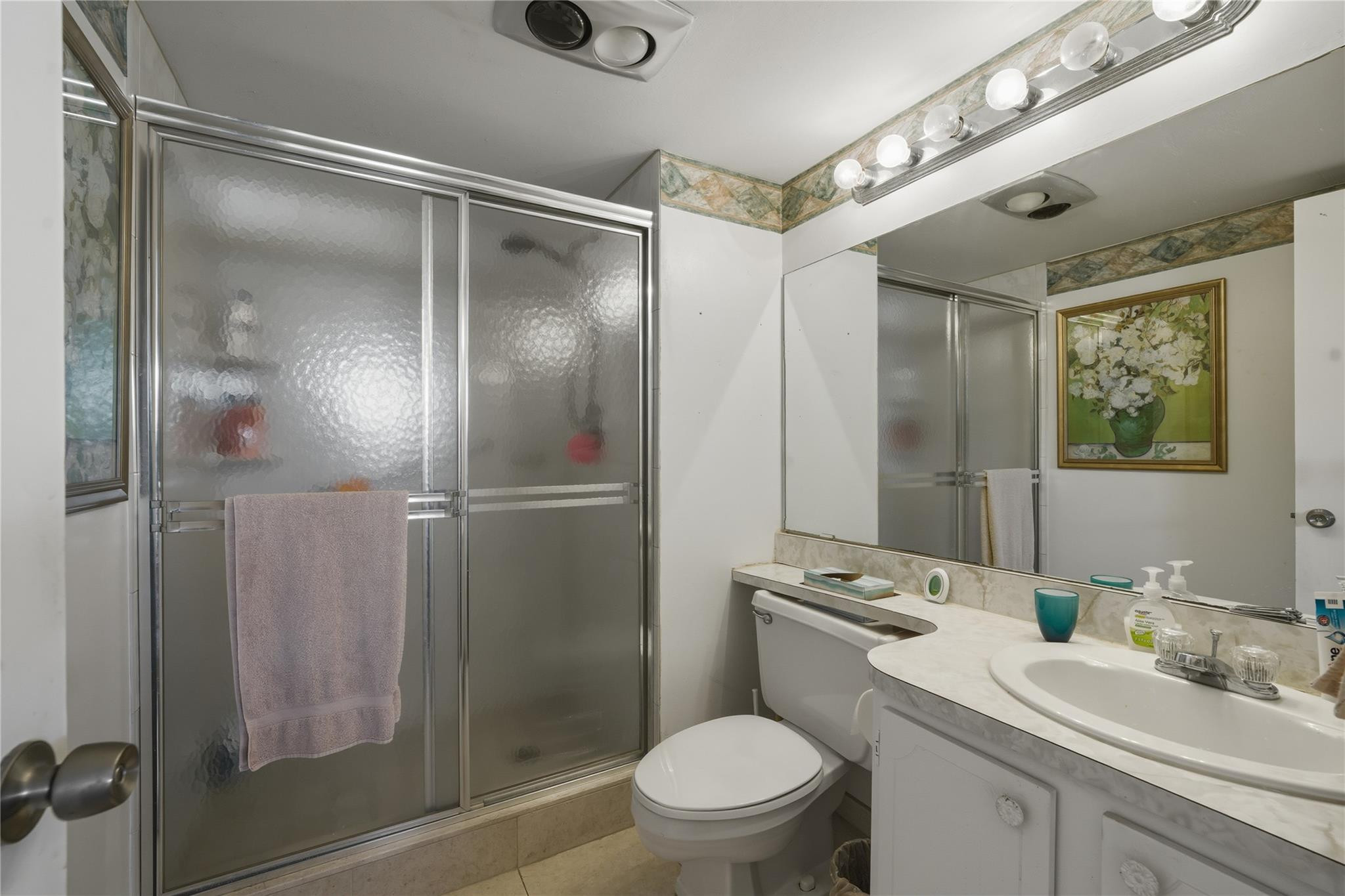 691 S Hollybrook Drive 304, Pembroke Pines, FL, 33025/$137,500 4 691 S Hollybrook Drive 304