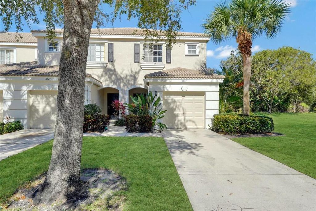 Photo of 4543 Palmbrooke Circle, West Palm Beach, FL 33417 (MLS # B26023024)