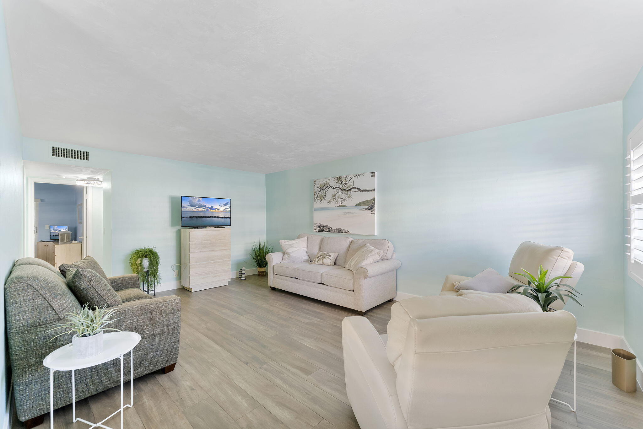 3322 CYNTHIA Lane 102